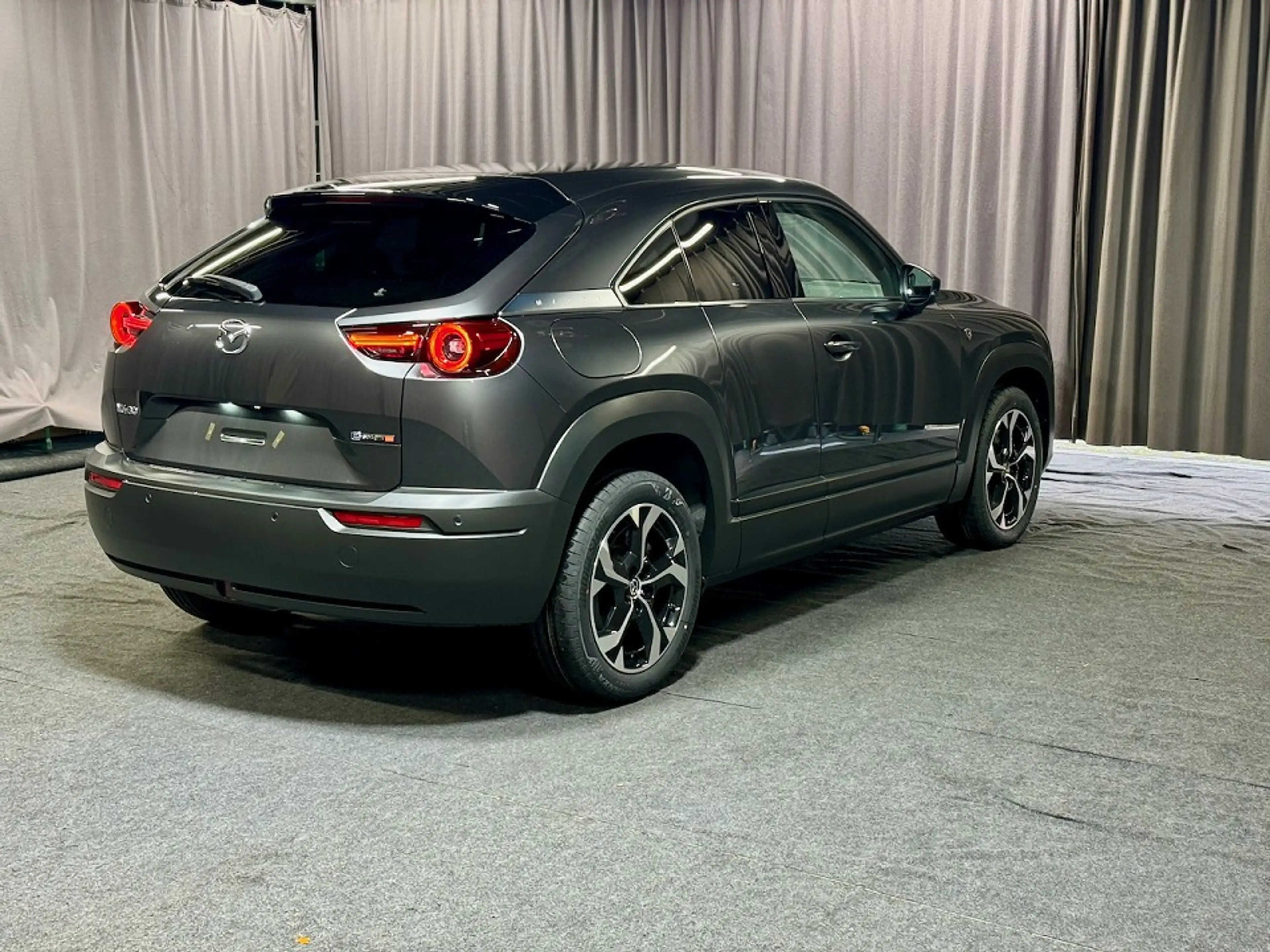 Mazda MX-30 R-EV 2025 170PS EXCLUSIVE*TEILLEDER*AHK — photo 8
