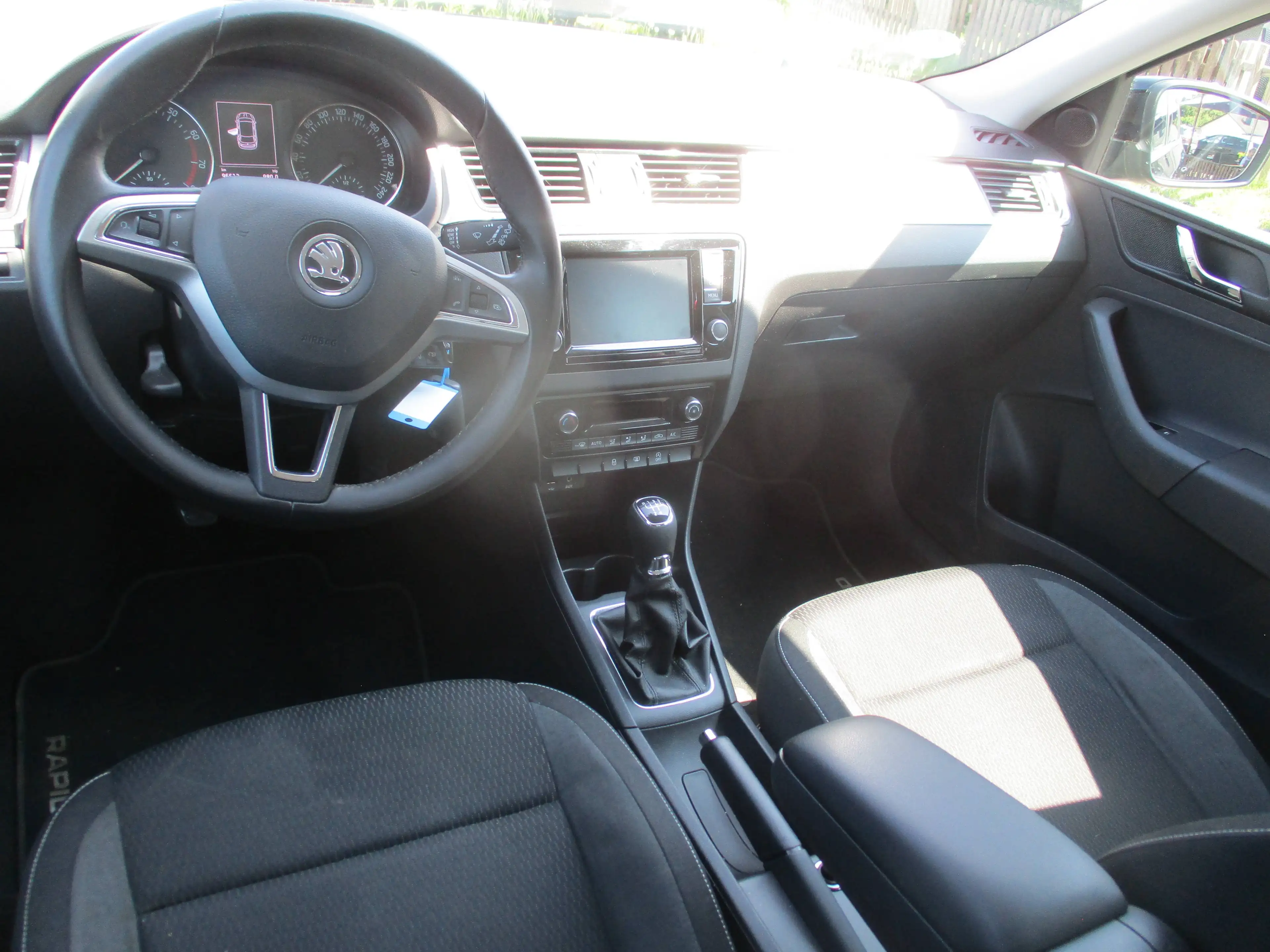 Skoda Rapid/Spaceback Ambition — photo 4