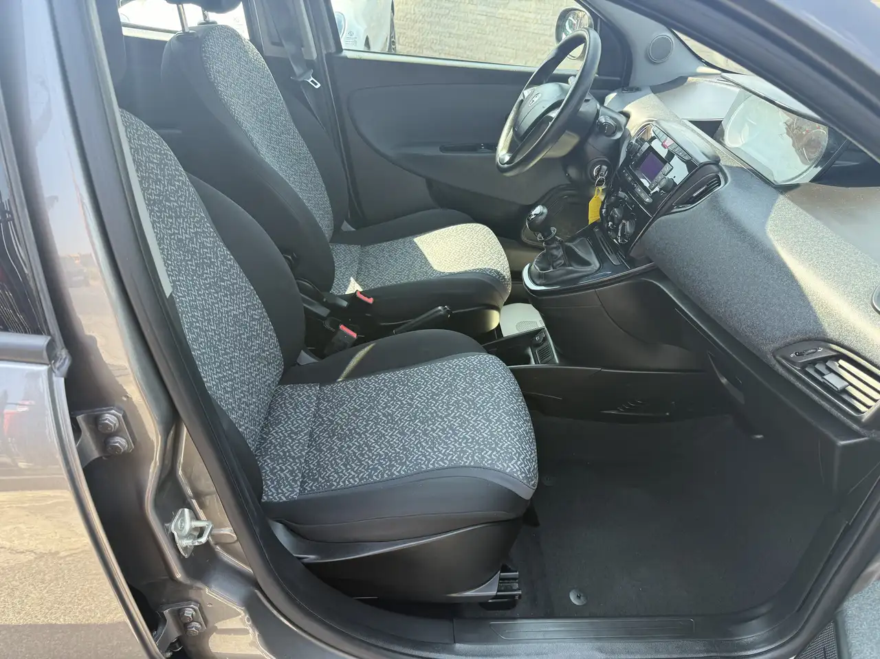 Lancia Ypsilon 2022