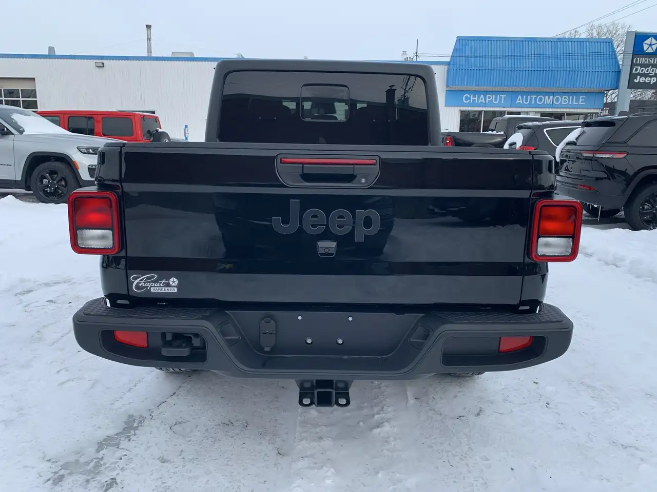 Jeep Gladiator снимка Jeep Gladiator