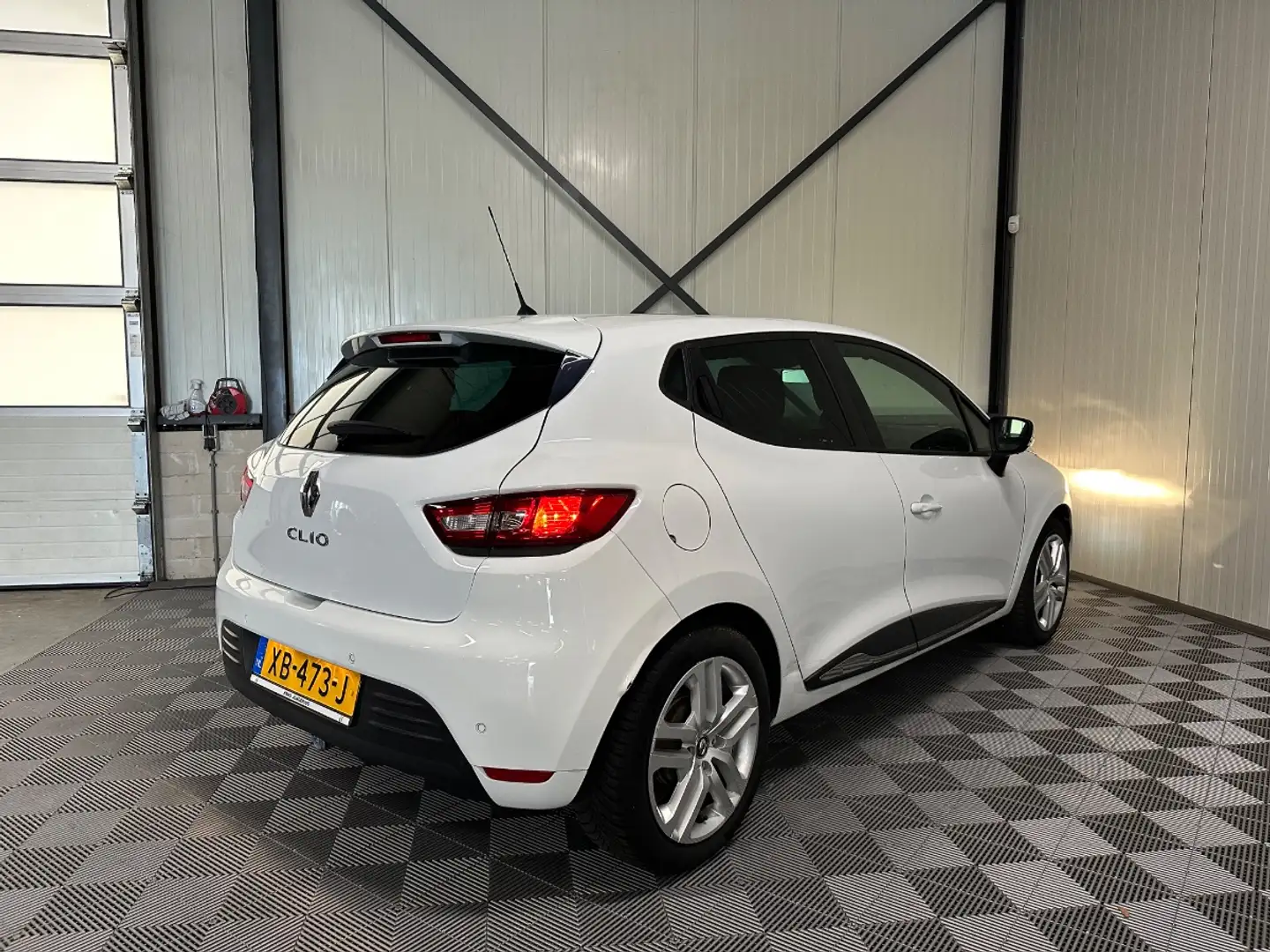 Renault Clio 1.5 dCi 66kw | Zen 5-Drs | Airco | Cruise | Navi Wit - 2