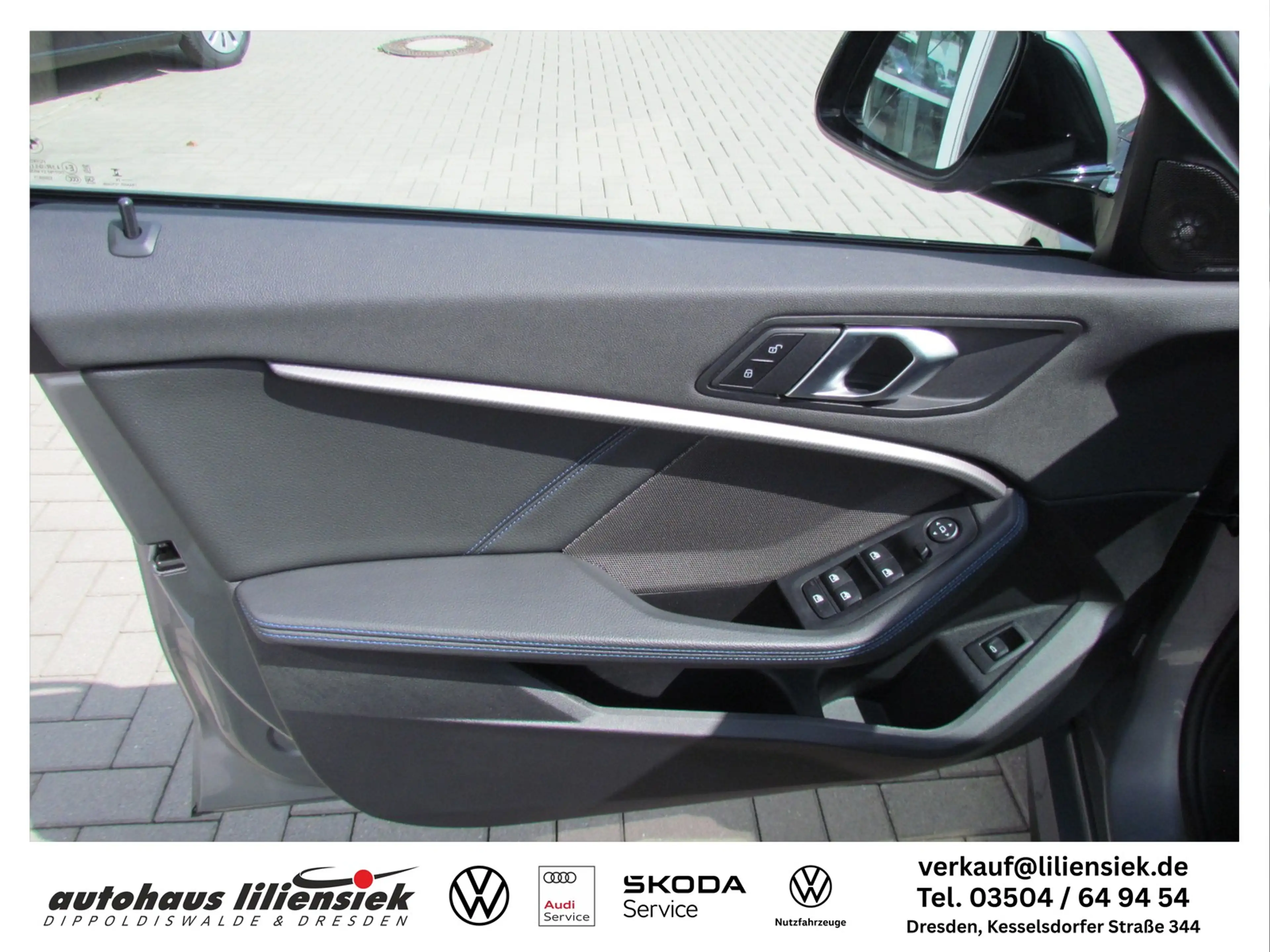 BMW M1 35i xDrive Steptronic LED, PDC, GRA, DTC — photo 13