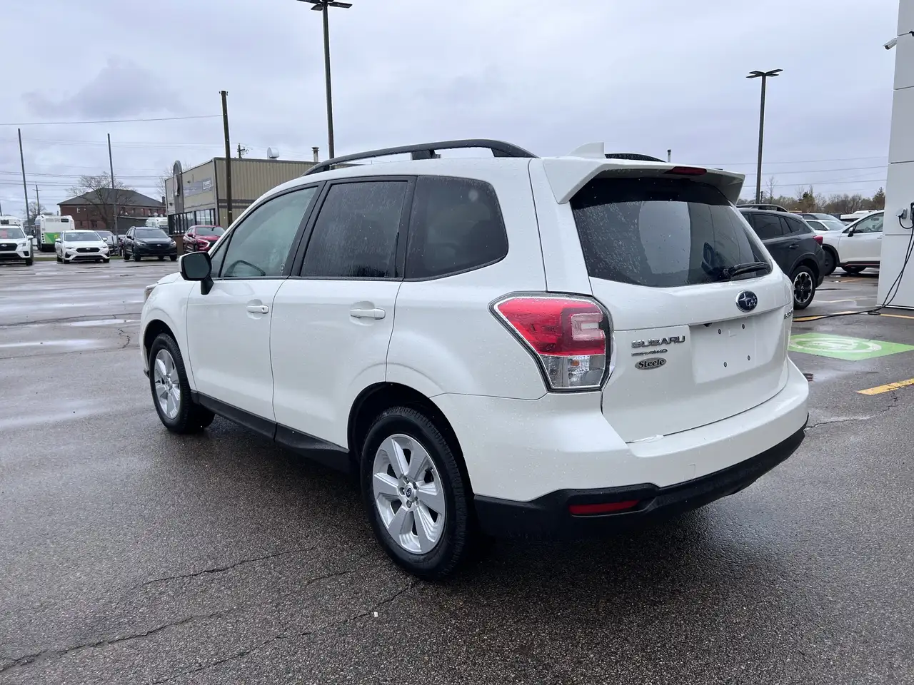 Subaru Forester снимка Subaru Forester
