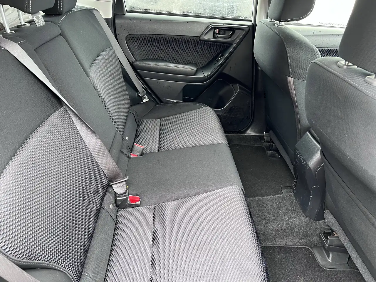 Subaru Forester снимка Subaru Forester