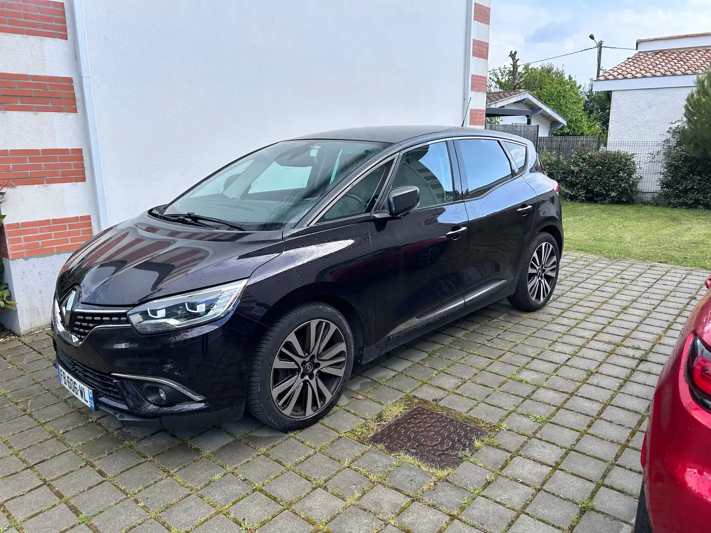 Renault Scenic Scenic dCi 110 Initiale EDC Blau - 1