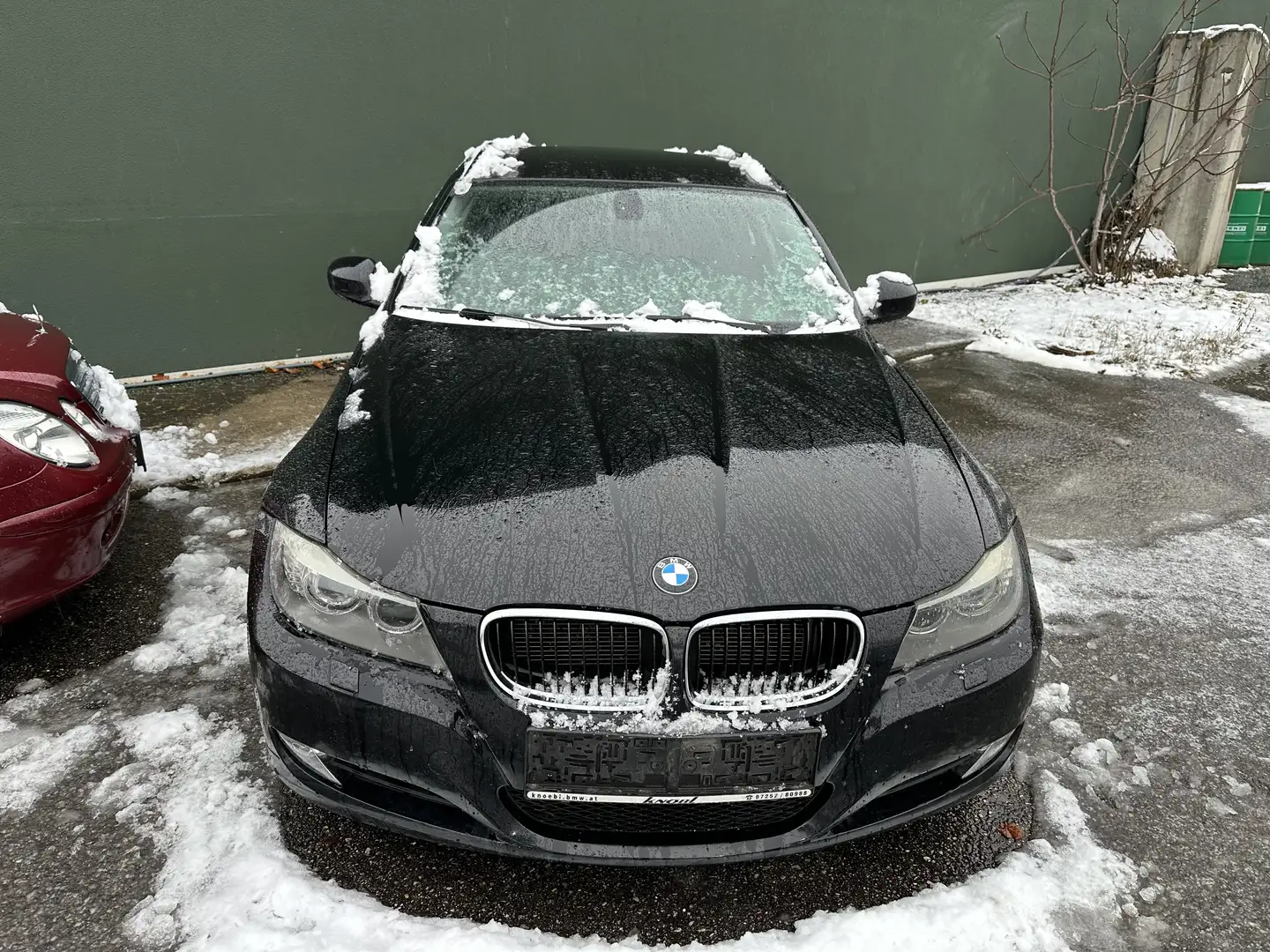 BMW 318 318d Touring Österreich-Paket,143PS,Xenon - 2
