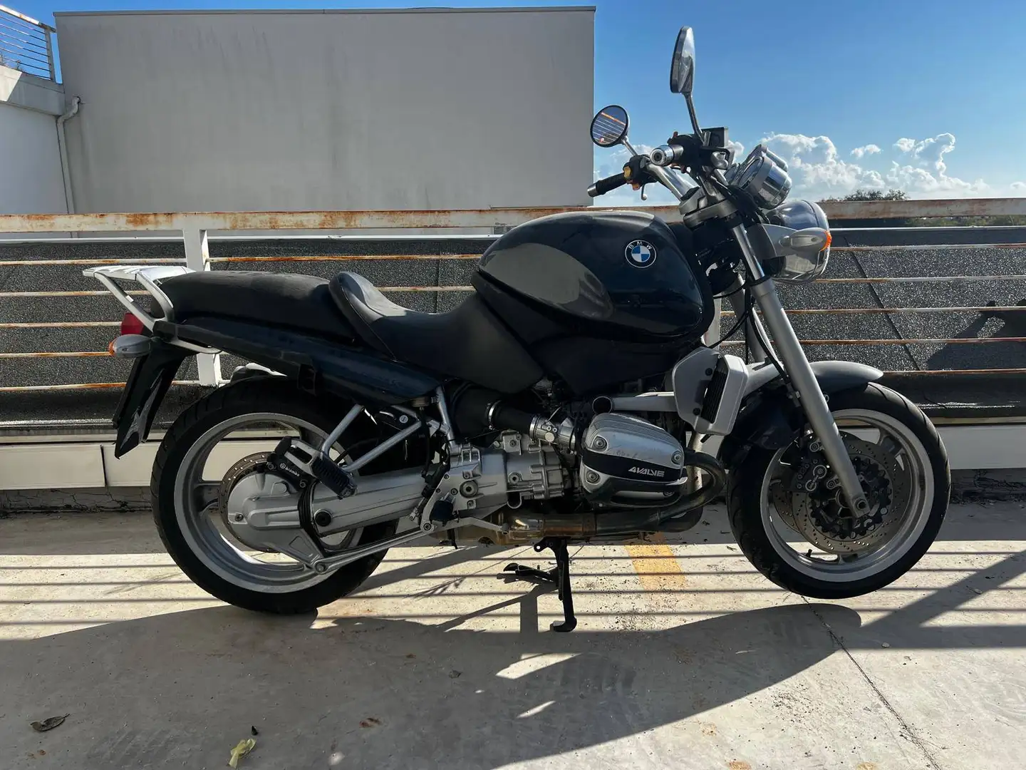 BMW R 850 R Zwart - 1