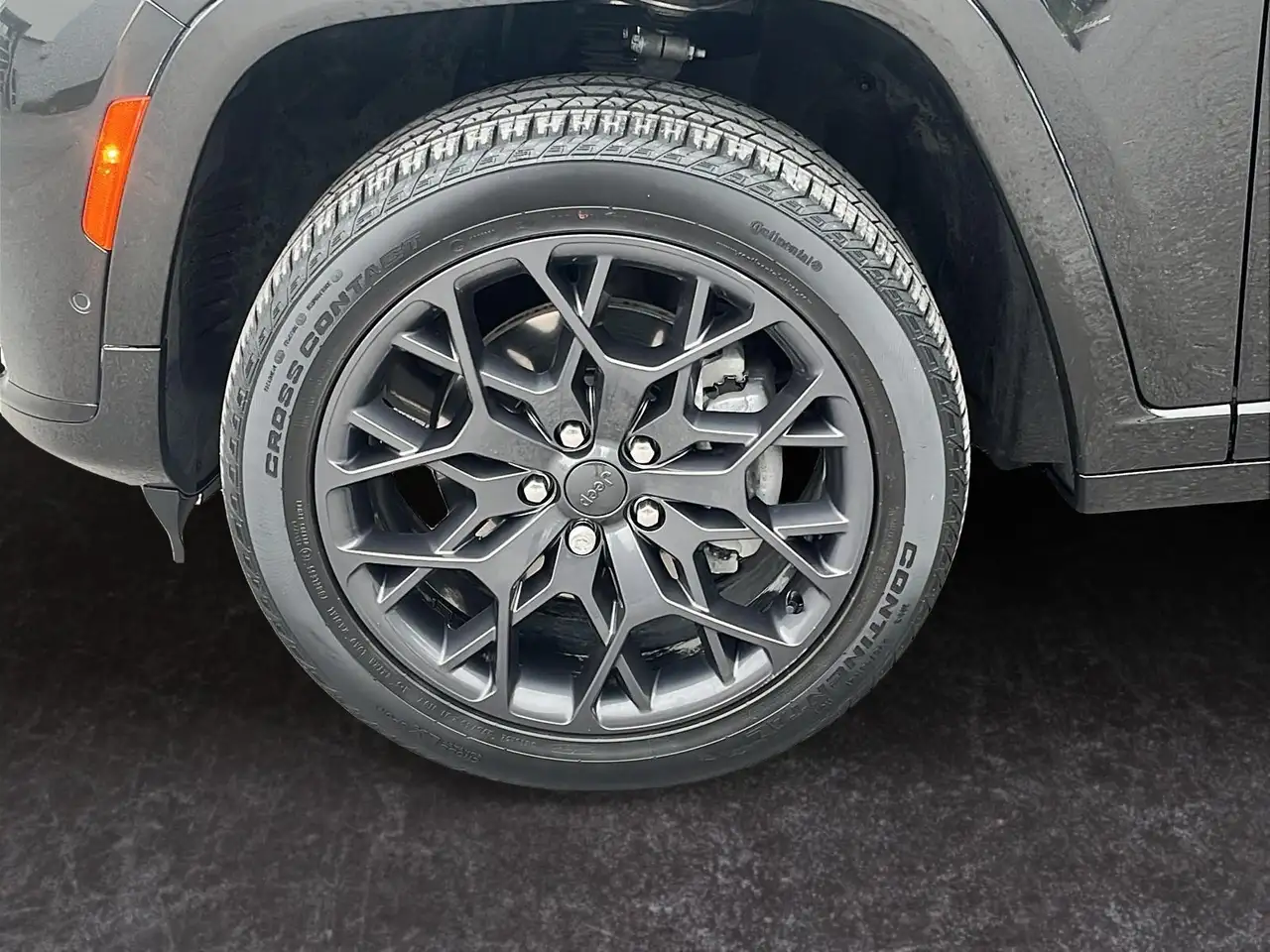 Jeep Grand Cherokee снимка Jeep Grand Cherokee
