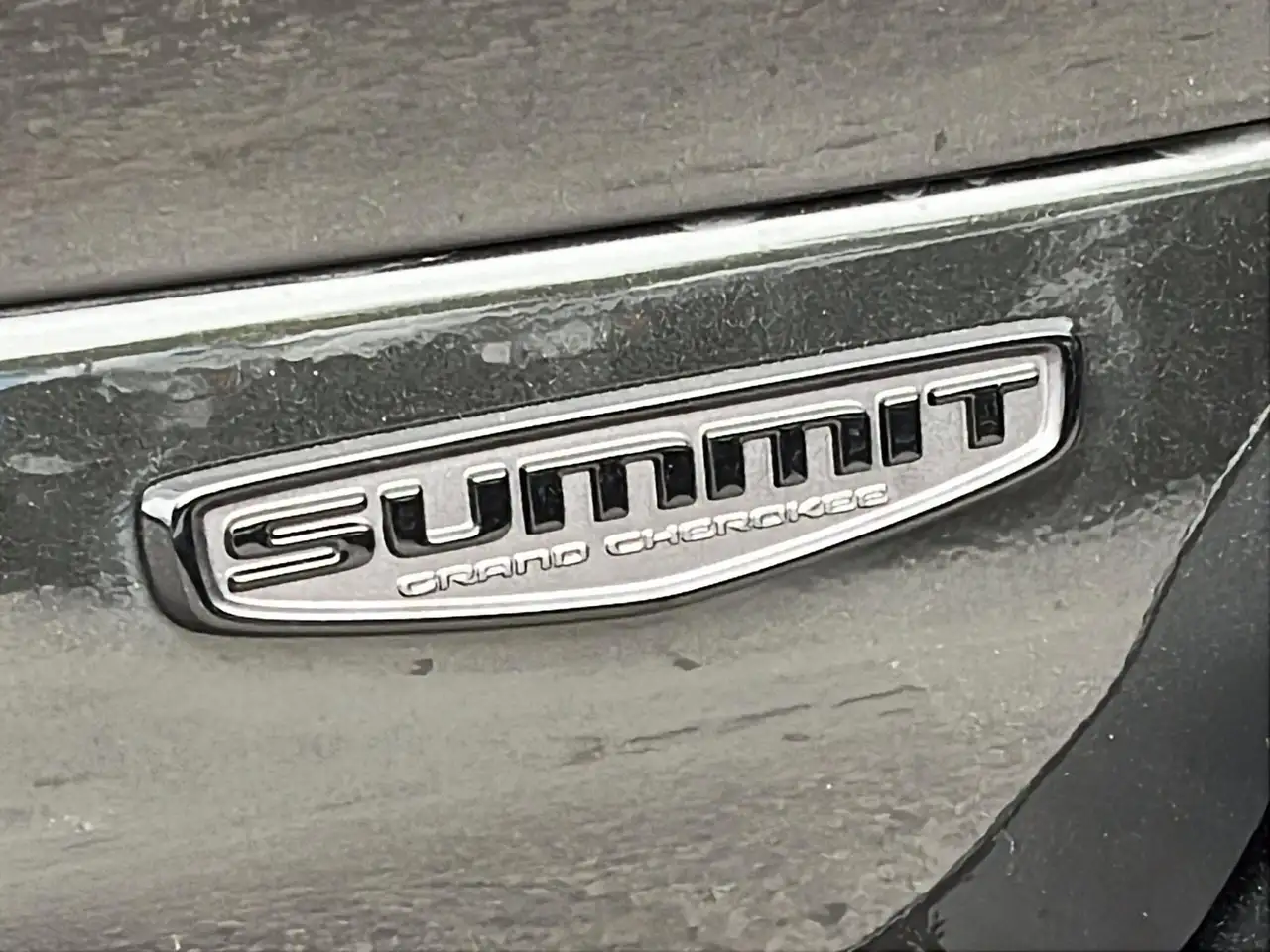 Jeep Grand Cherokee снимка Jeep Grand Cherokee