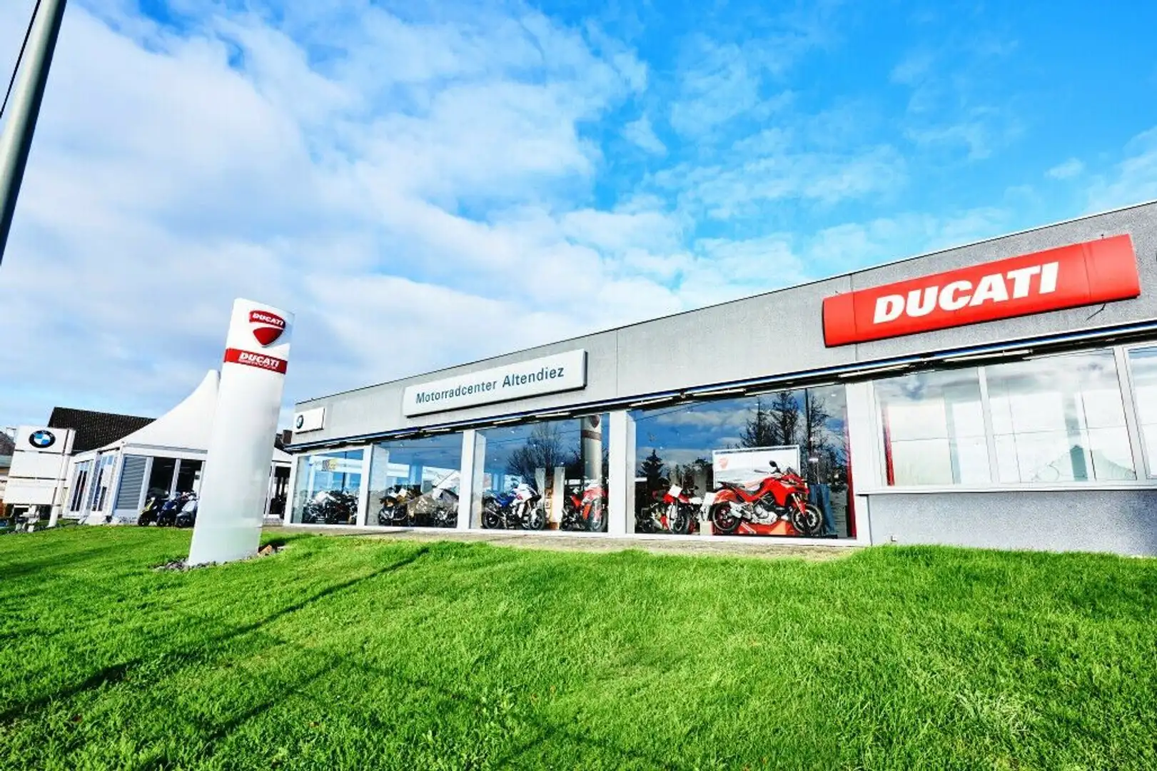 Ducati SuperSport 950 s  4 Jahre Garantie Rot - 2