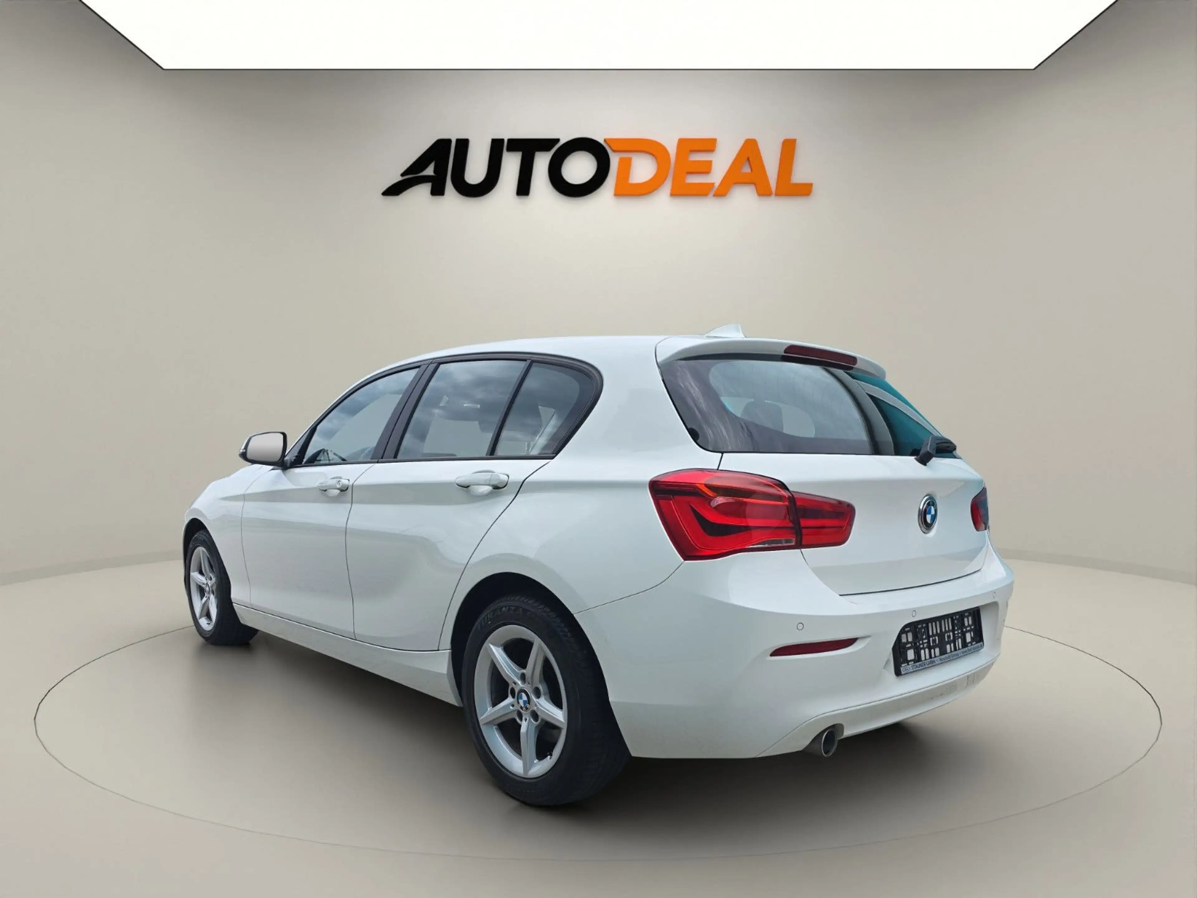 BMW 116 d Advantage*Navi*PDC*SHZ*Tempomat — photo 4