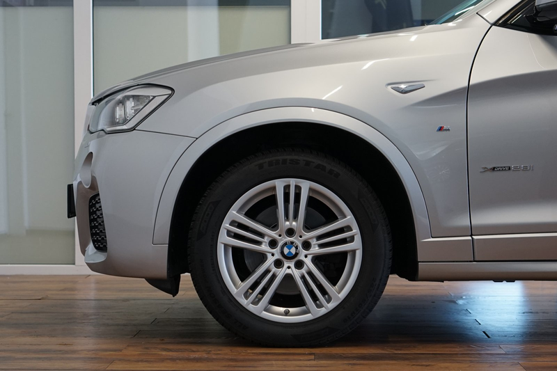 BMW X4 xDrive 28i M-SPORTPAKET|BI-XENON|NAVI|HUD — photo 2