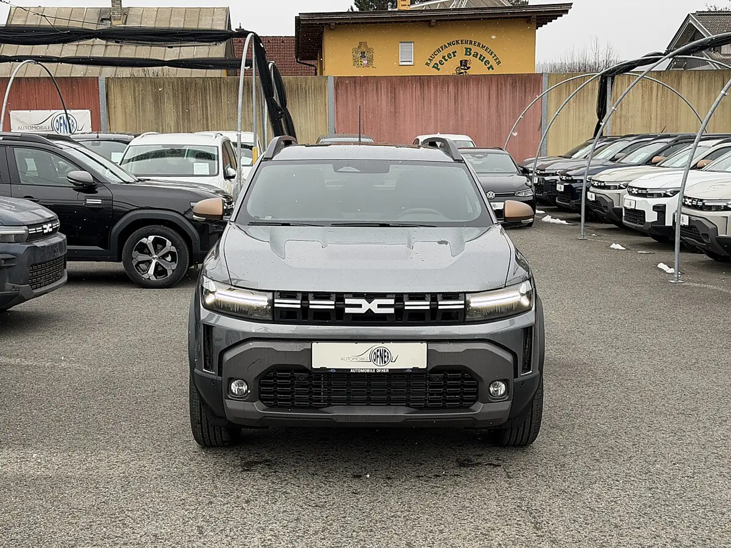 Dacia Duster Extreme Hybrid 155 LED PDC 360°Multi-View Navi ... Grau - 2