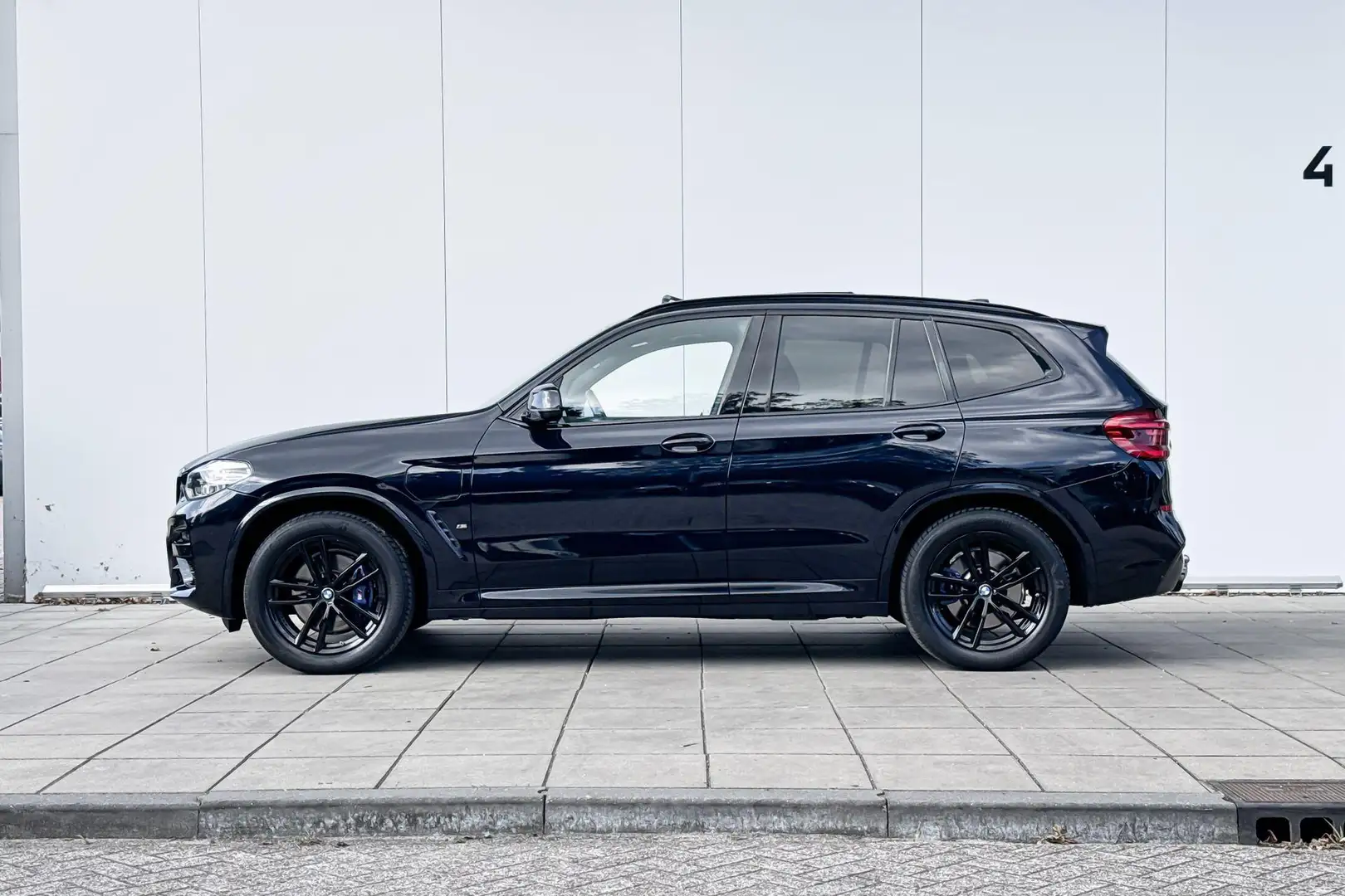 BMW X3 xDrive30e High Executive M-Sport 19 Inch / Comfort Zwart - 2