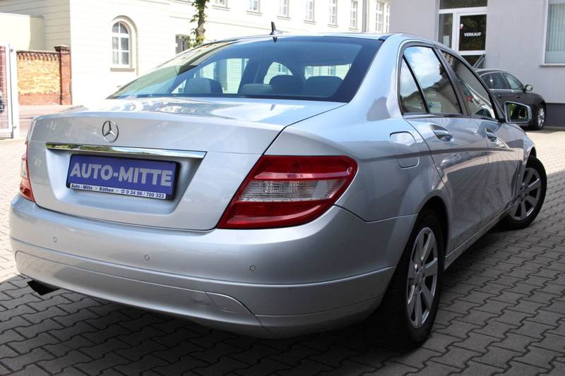 Mercedes-Benz C 180 C Lim. / Automatik / Finanzierung mögl. — photo 4