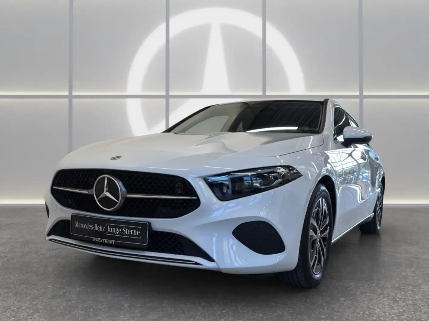 Mercedes-Benz A 200 PROGRESSIVE LINE ADVANCED PLUS RFK+VERK.AS Weiß - 2
