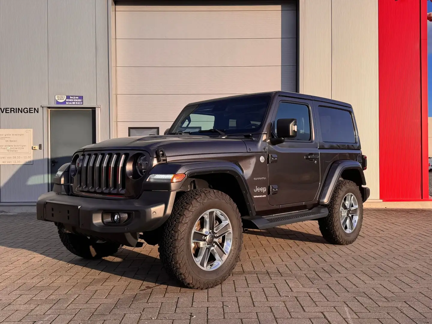 Jeep Wrangler Wrangler Sahara 2.2 MultiJet II 200 4x4 AT8 Gris - 1