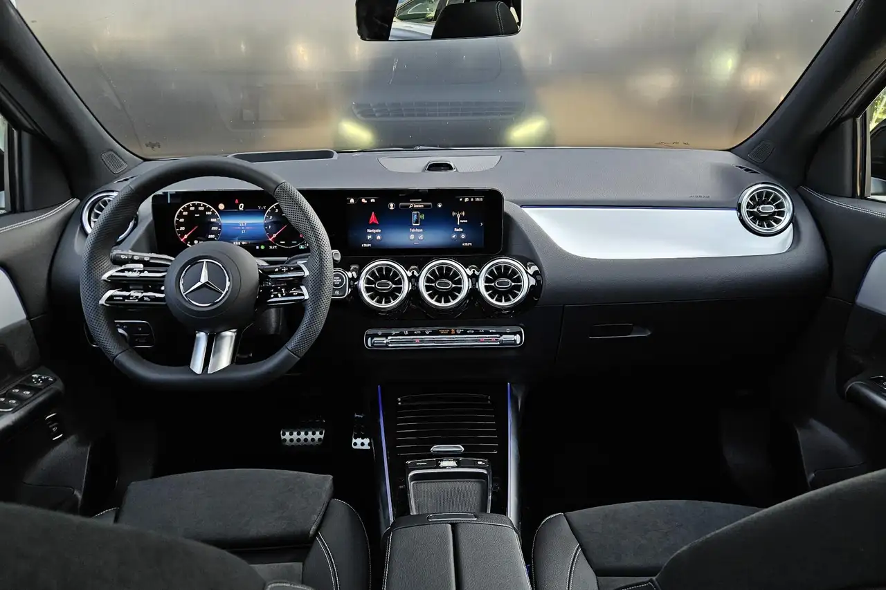 Mercedes-Benz GLA 2026 — фото 13
