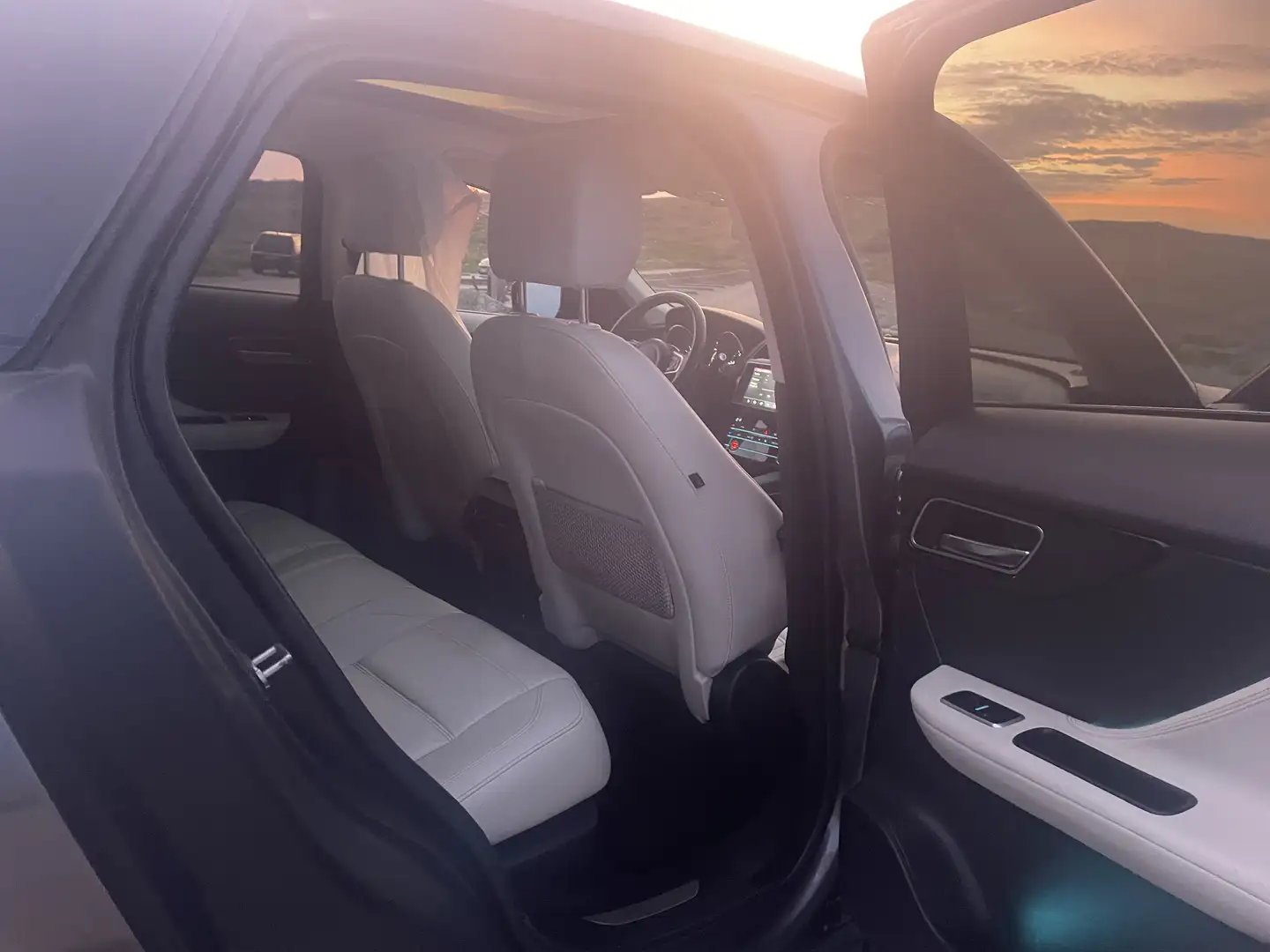 Jaguar F-Pace F-Pace 2.0 D - 240 ch AWD BVA8 Prestige Gris - 2