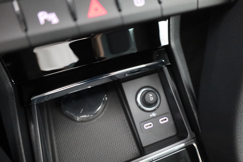 Skoda Karoq 1.5 TSI DSG LED Navi Kamera AHK — photo 13