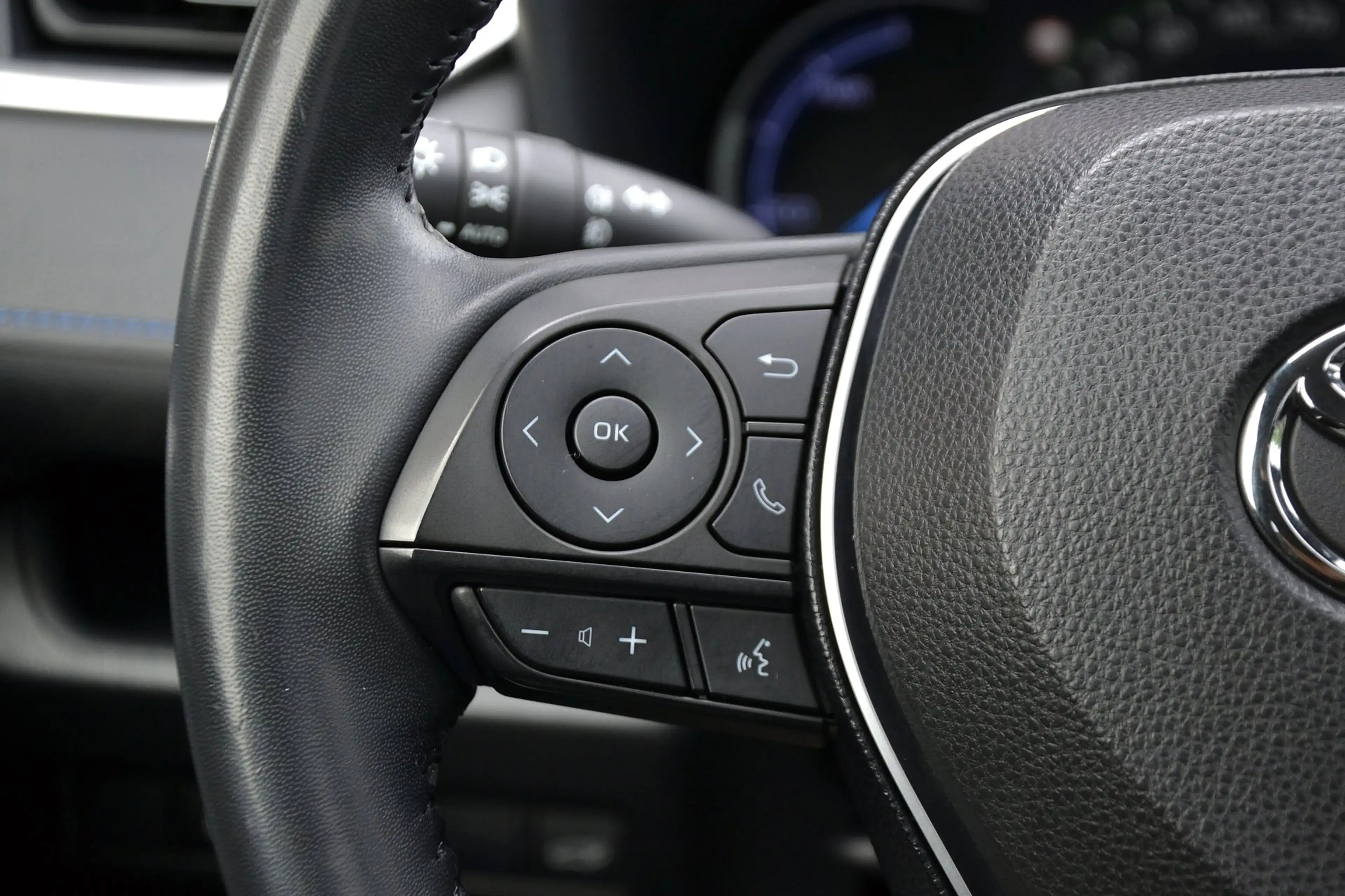 Toyota RAV 4 2.5 Hybrid Bi-Tone | Panoramadak | Trekhaak | Acht — photo 15