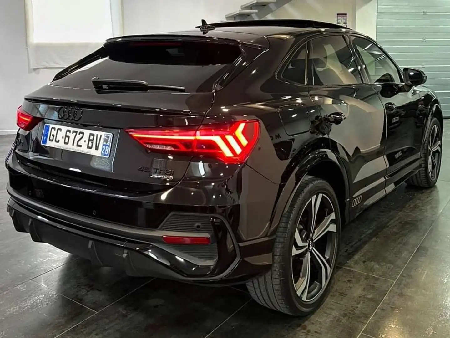 Audi Q3 Sportback S-line ÉDITION ONE 45 Stronic QUATTRO Noir - 2