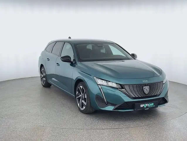 Peugeot 308 view 3