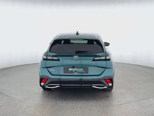 Peugeot 308 view 4