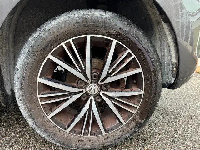 Volkswagen Polo view 7