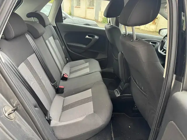 Volkswagen Polo view 14