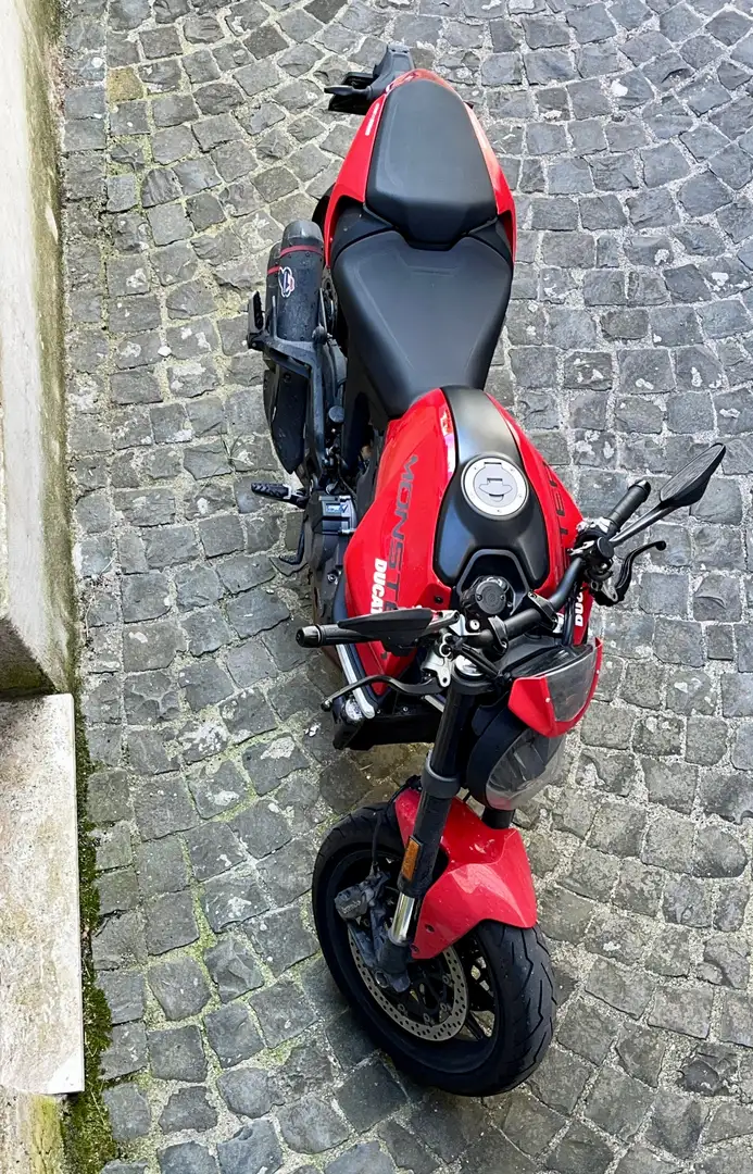Ducati Monster 937 Plus Červená - 2