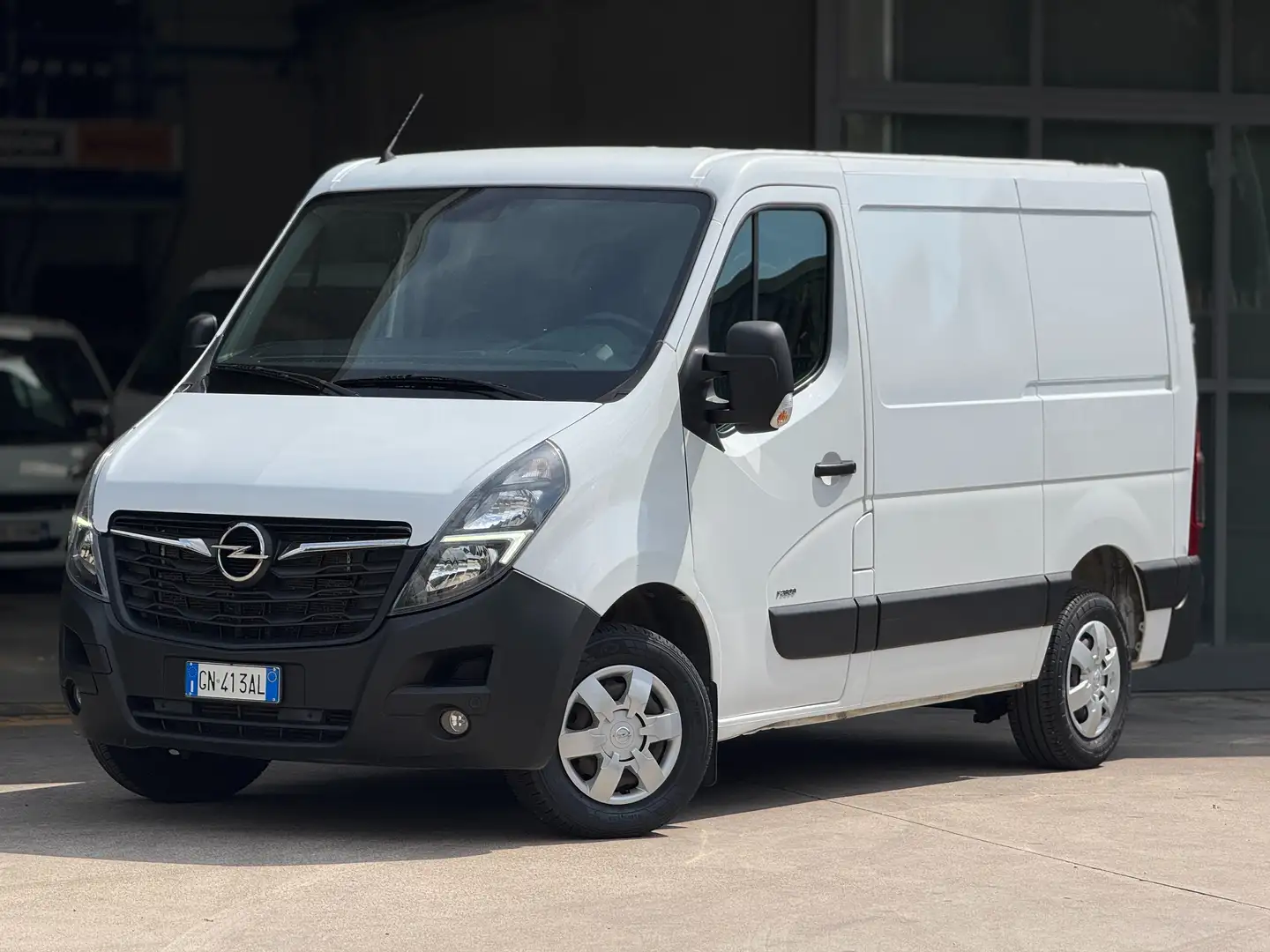 Opel Movano L=5,05m 135cv NAVIGATORE SENSORI ANT E POST Bianco - 1