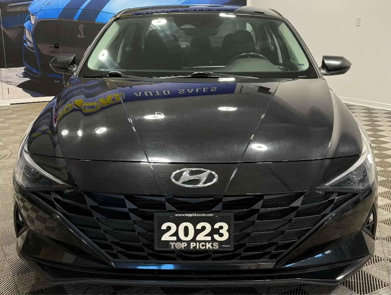 Hyundai ELANTRA снимка Hyundai ELANTRA