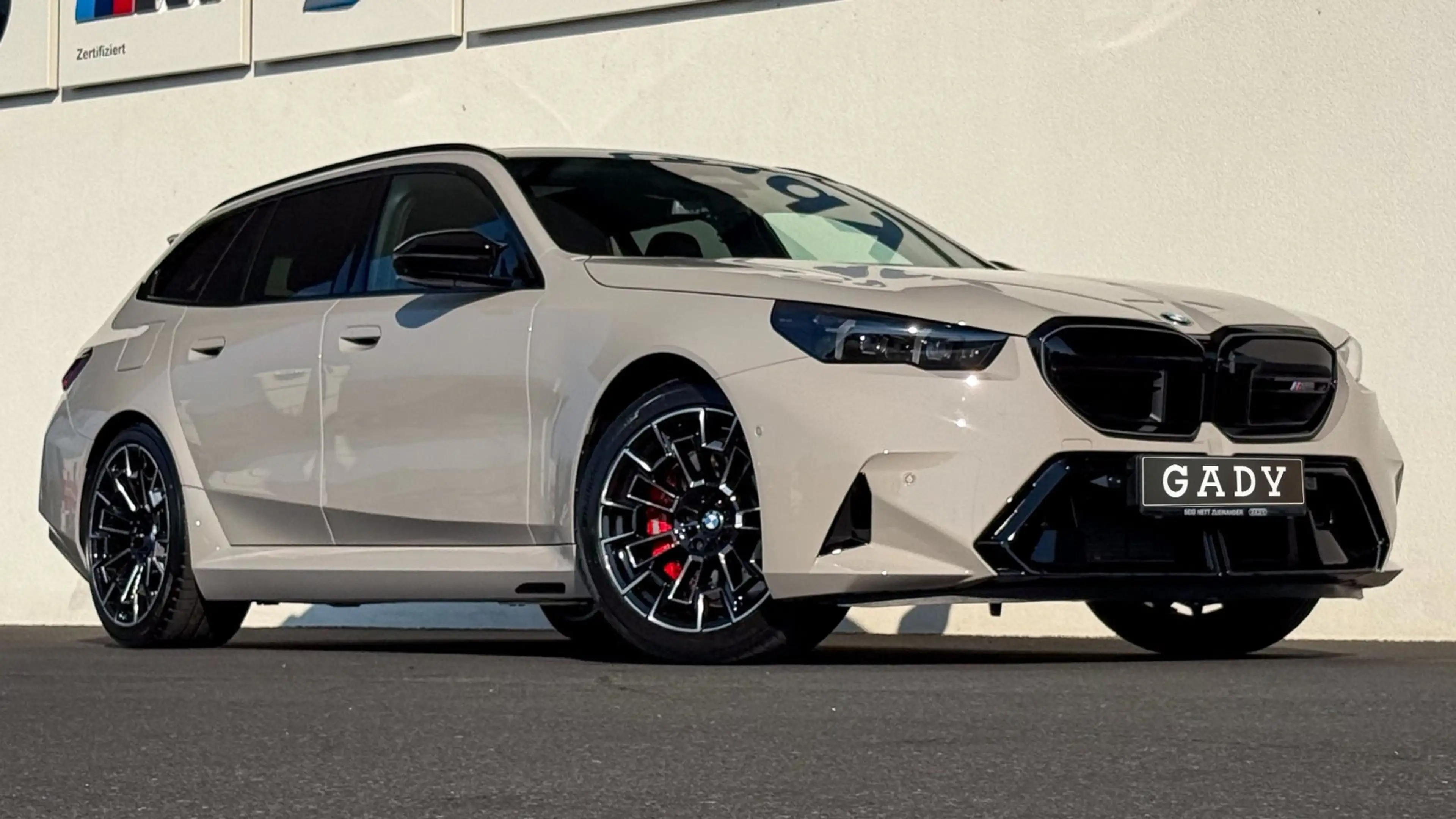 BMW M5 — photo 3