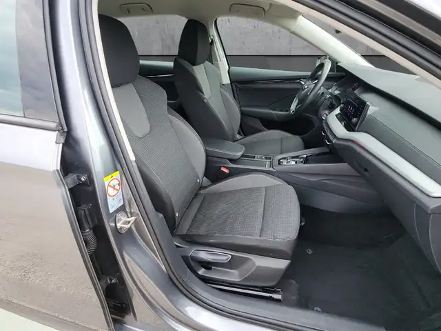 Skoda Octavia view 13