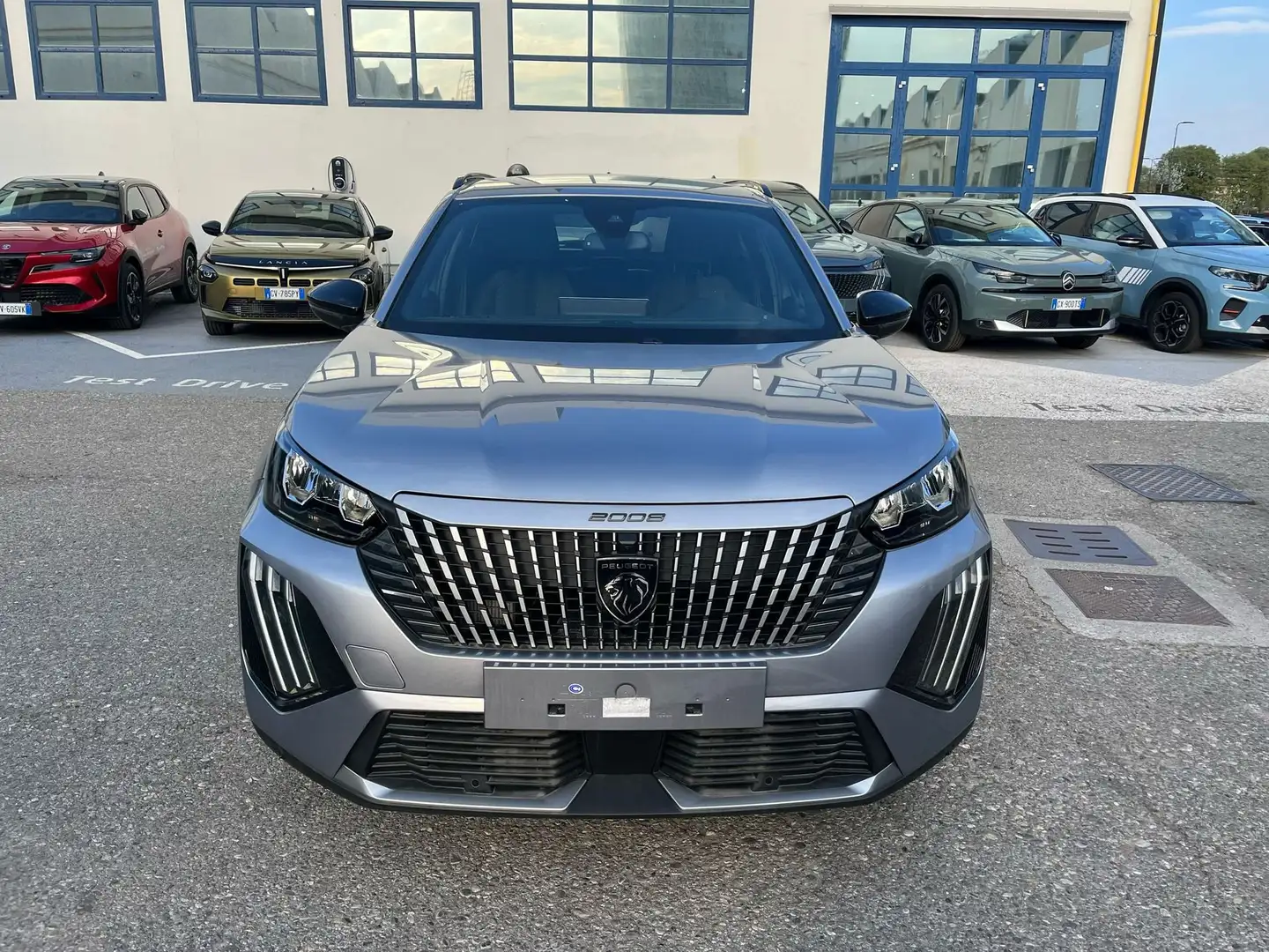 Peugeot 2008 PureTech 130 S&S EAT8 Allure Grigio - 2