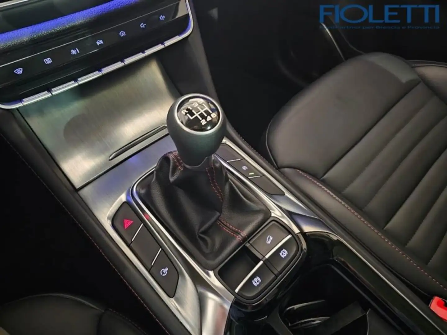 MG HS 1.5T-GDI Luxury Grijs - 1