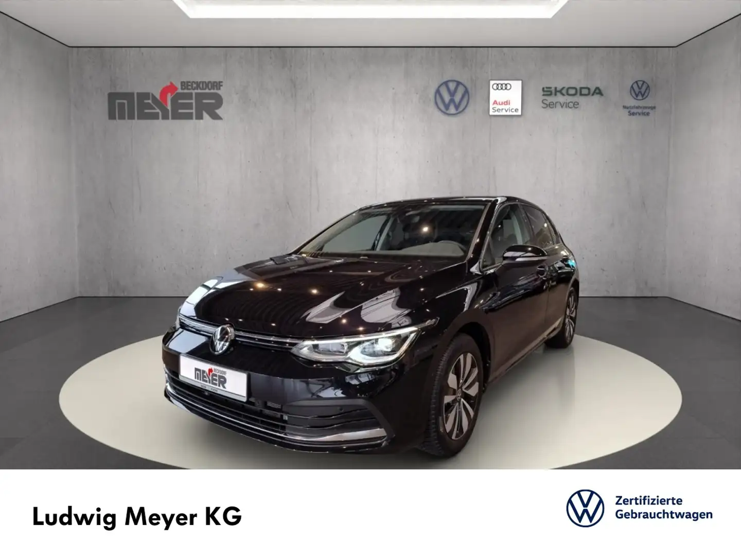 Volkswagen Golf MOVE 1.0 eTSI DSG Klima Navi Einparkhilfe Schwarz - 1