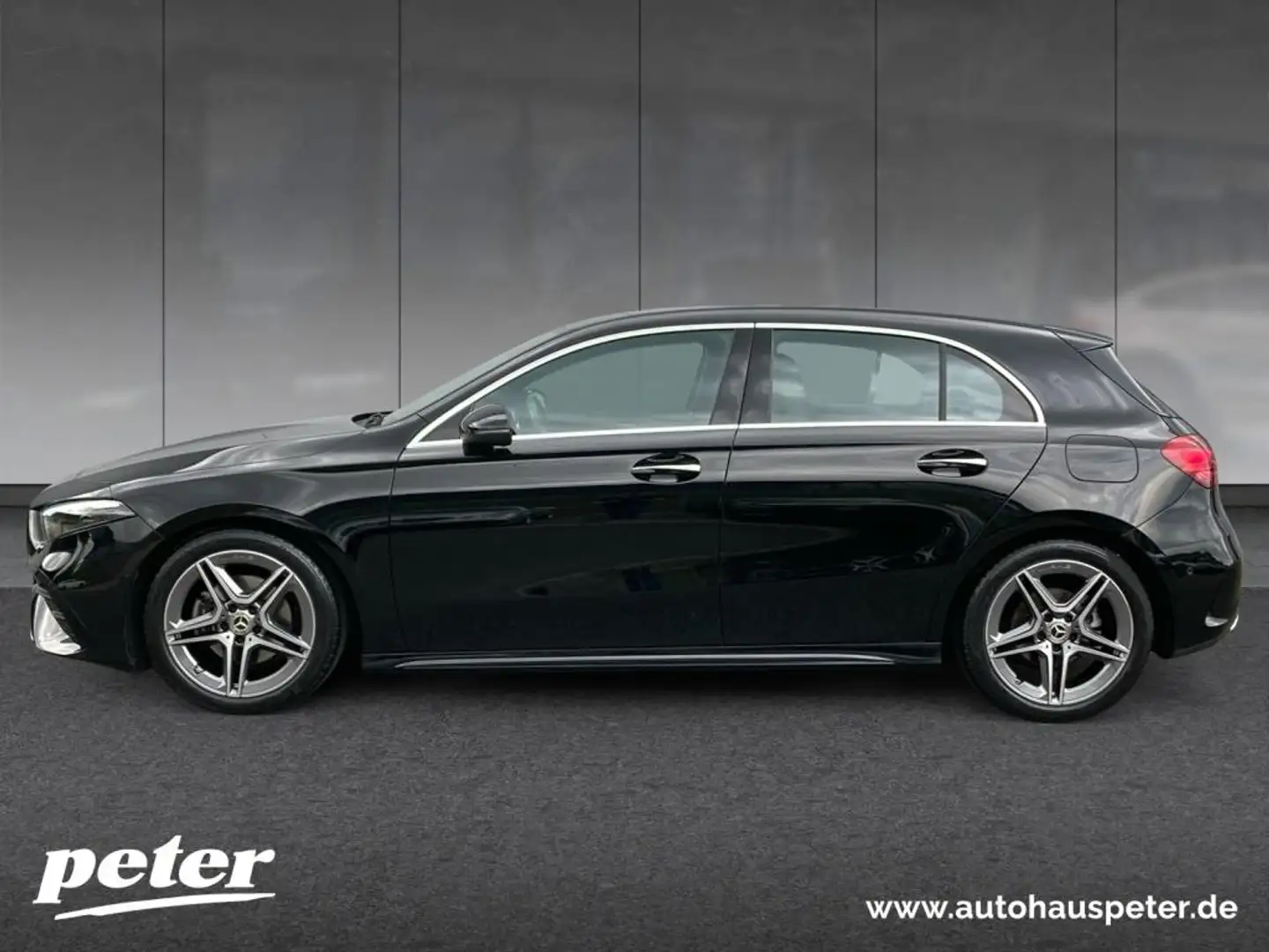 Mercedes-Benz A 180 AMG/Advanced/7G/LED/Lenkradheizung/Kamera Schwarz - 2