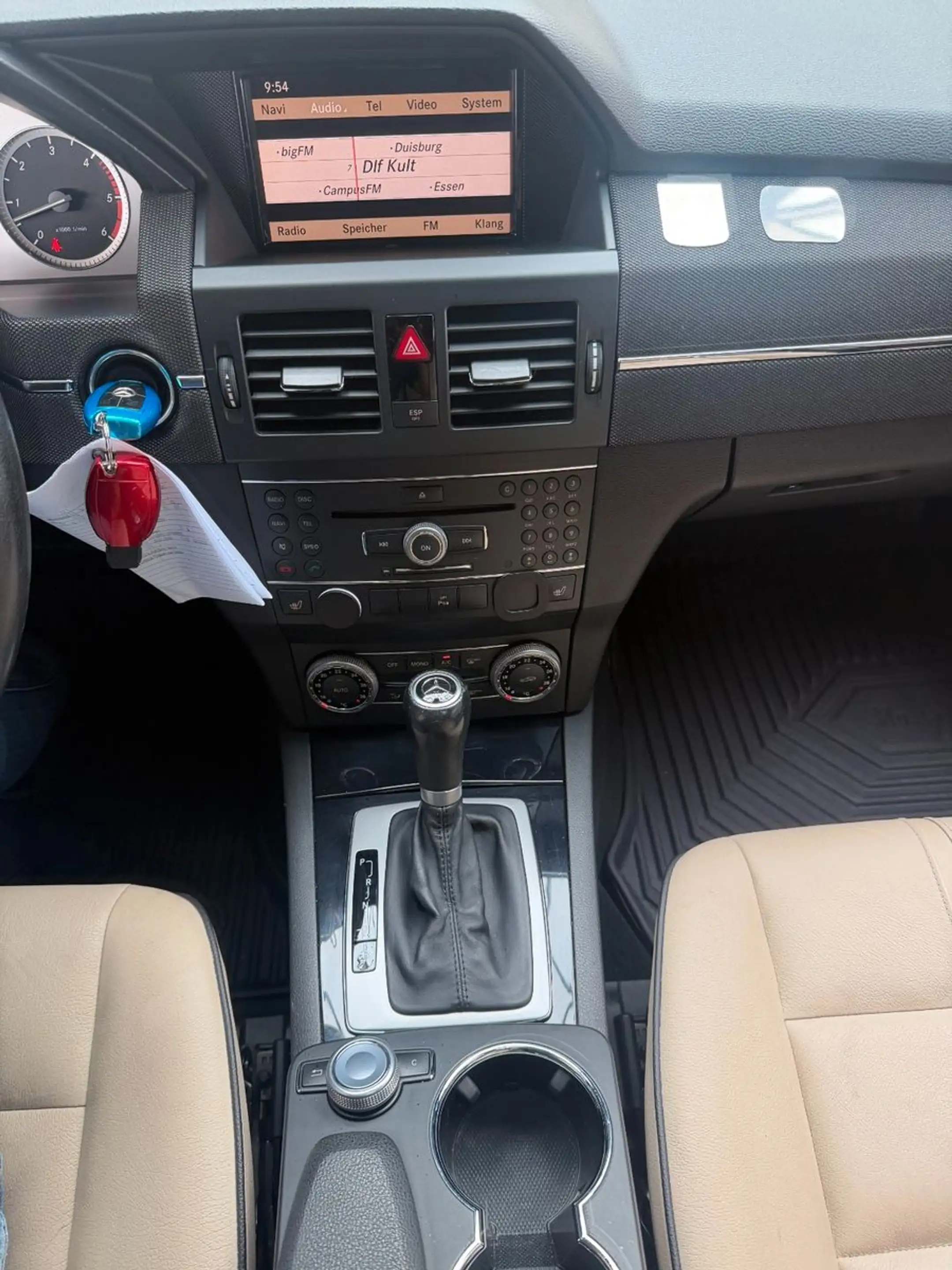 Mercedes-Benz GLK 320 CDI 4Matic — photo 11
