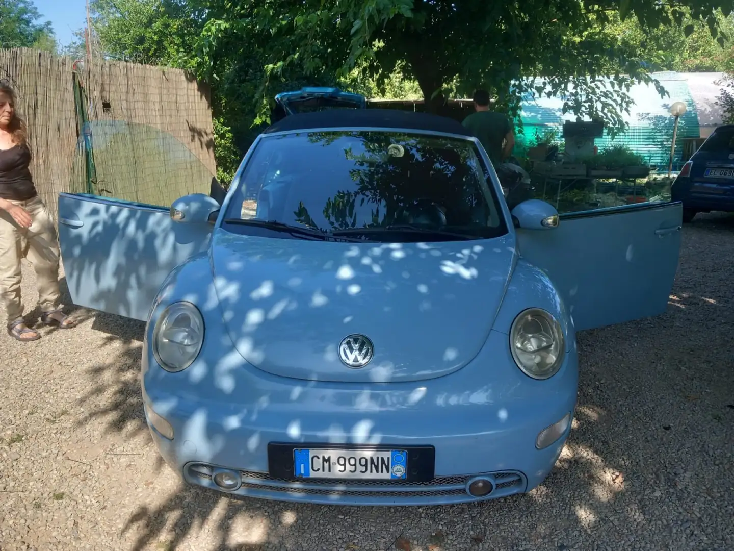 Volkswagen New Beetle 1.9 tdi Blu/Azzurro - 1