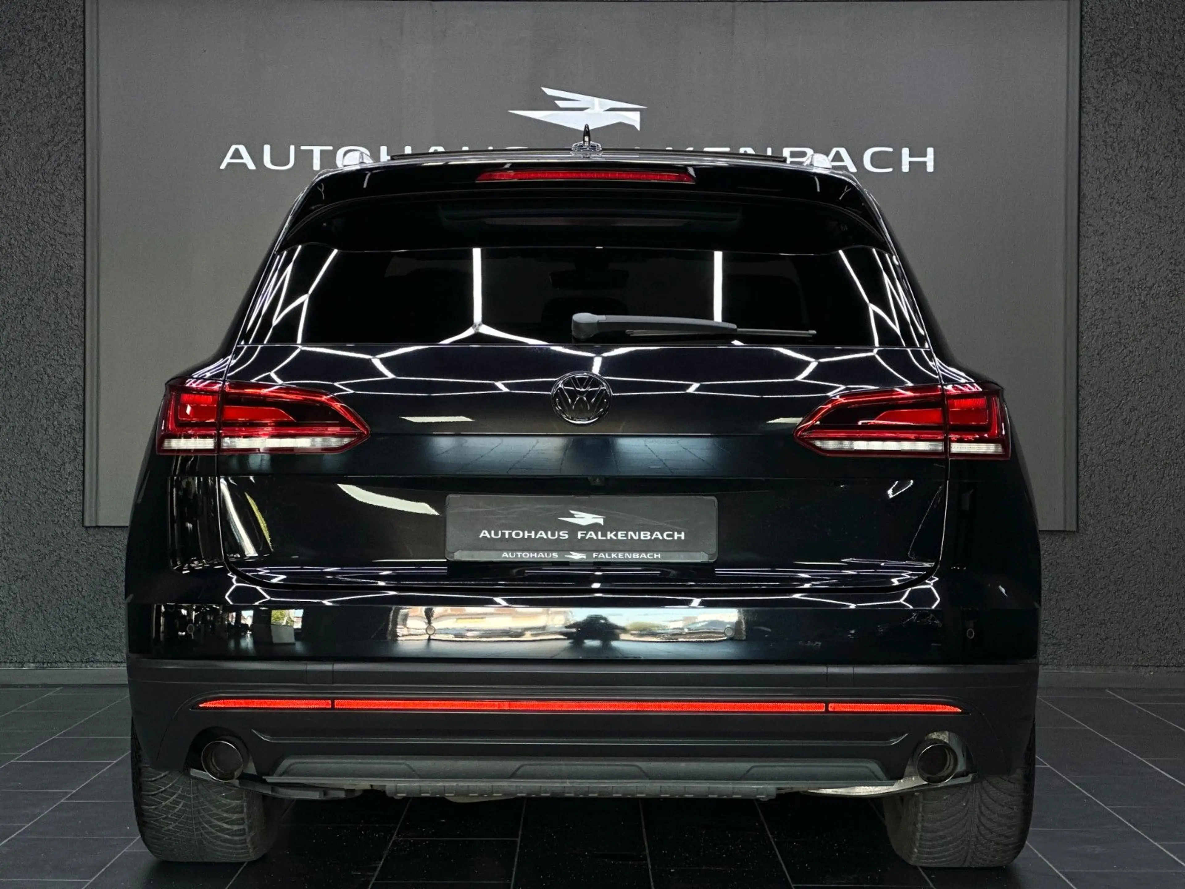 Volkswagen Touareg TOUAREG*4M*DIGITALDISPLAY*HUD*PANO*LUFT**KAMERA* — photo 11
