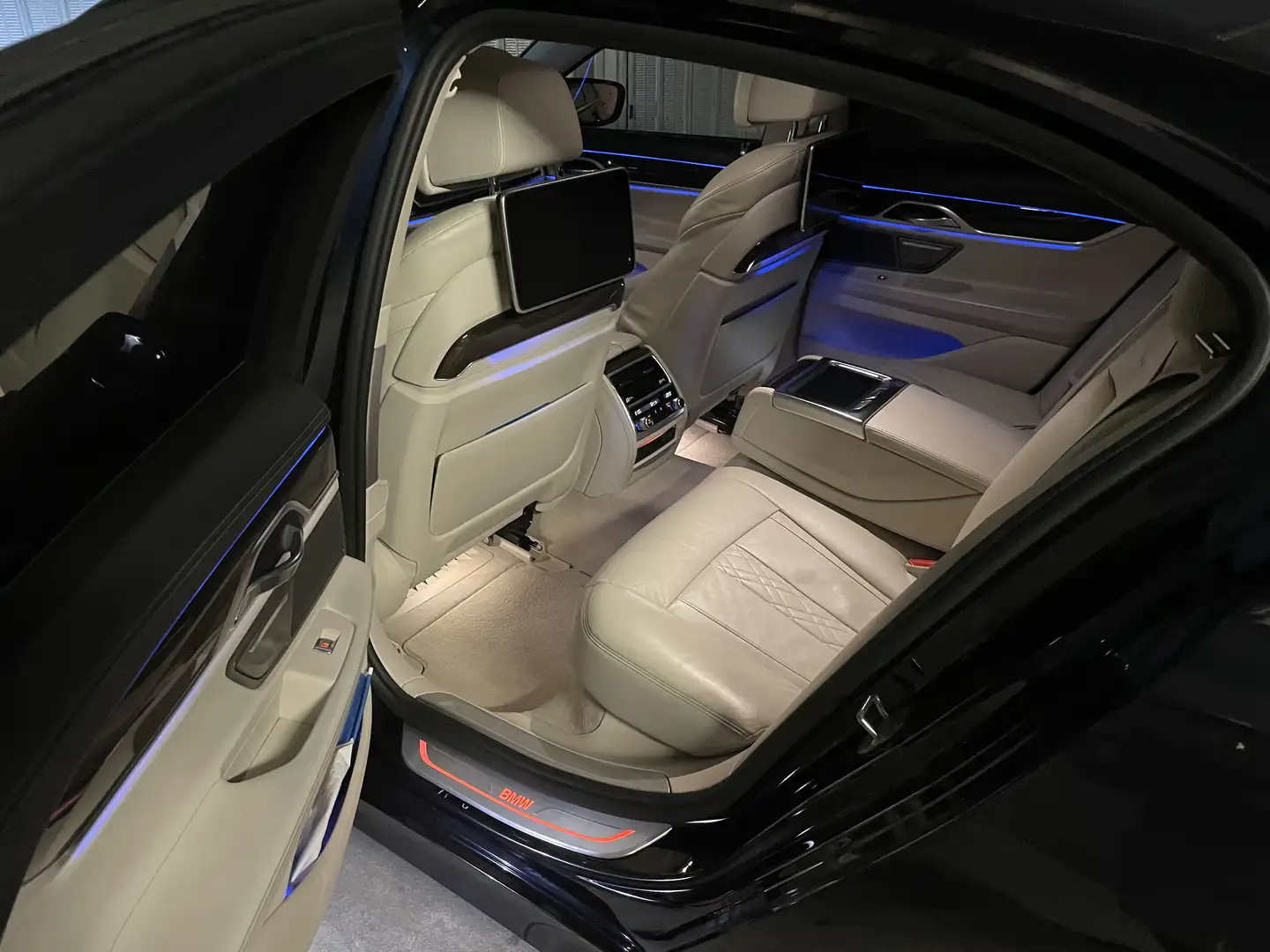 BMW 730 730d xdrive Luxury auto - 1