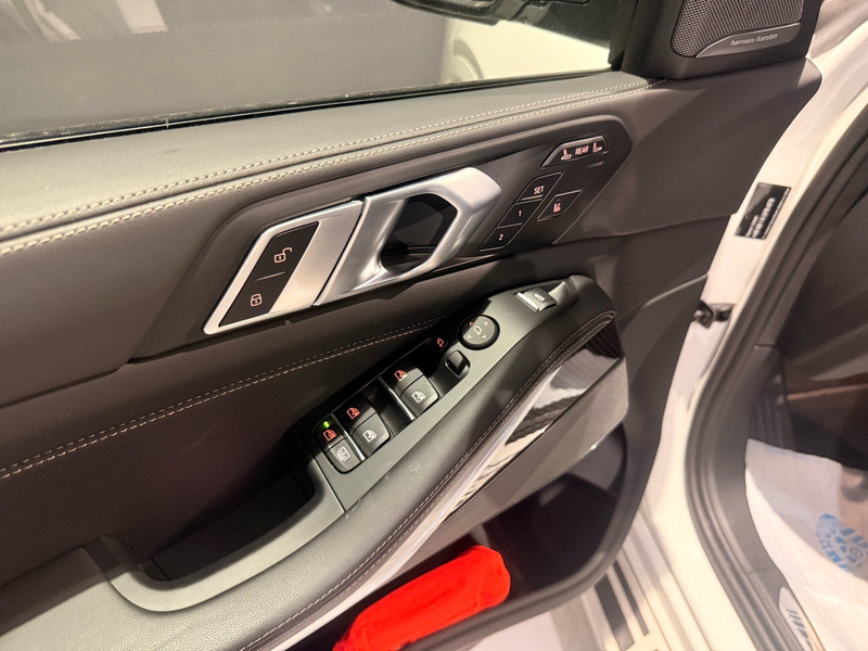 BMW X7 xDrive40d M Sport Pro "23" LUFT H&K — photo 14