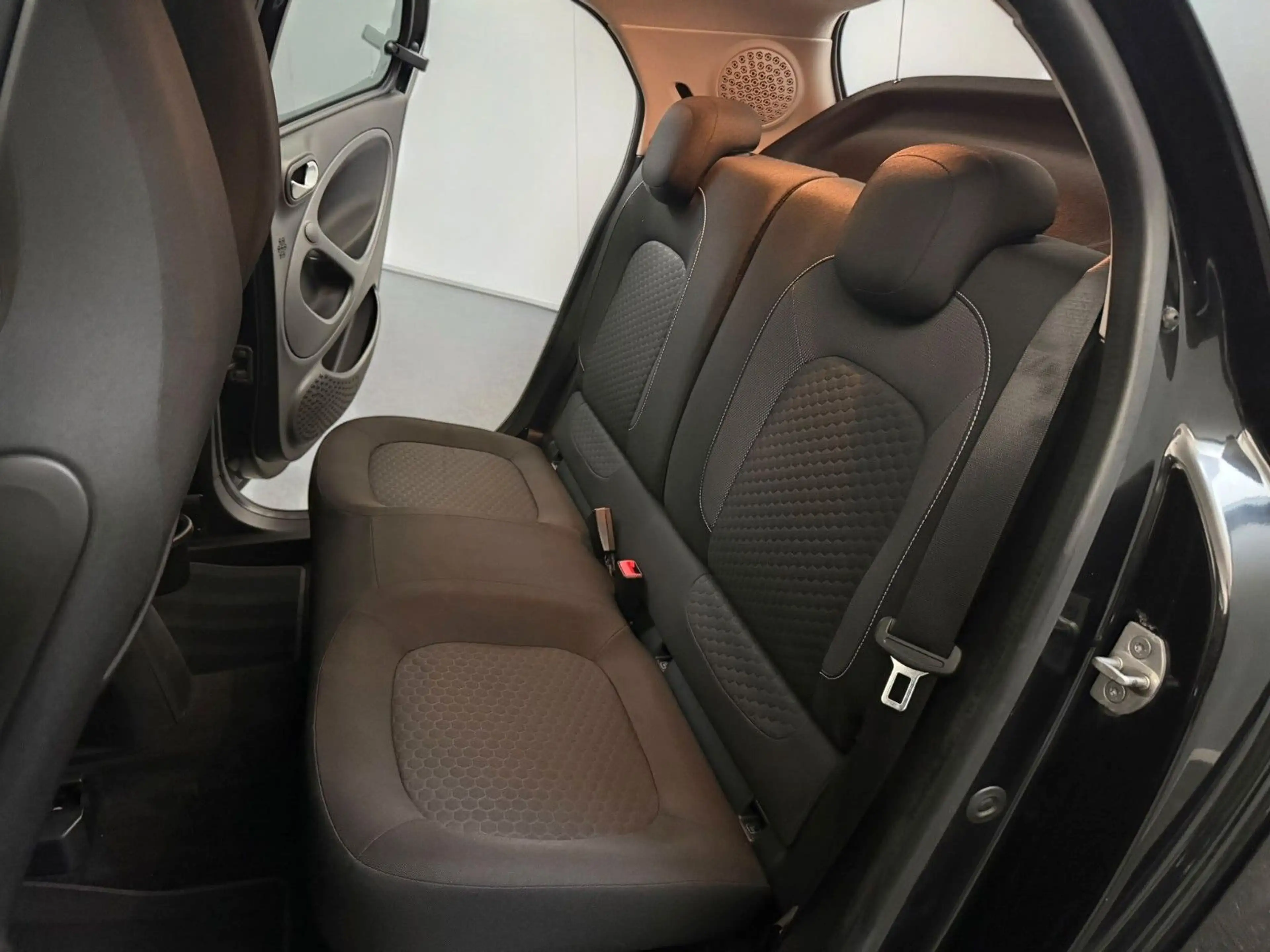 smart forFour EQ Lifestyle Passion 22KW RÜCKKAM*PANO — photo 14