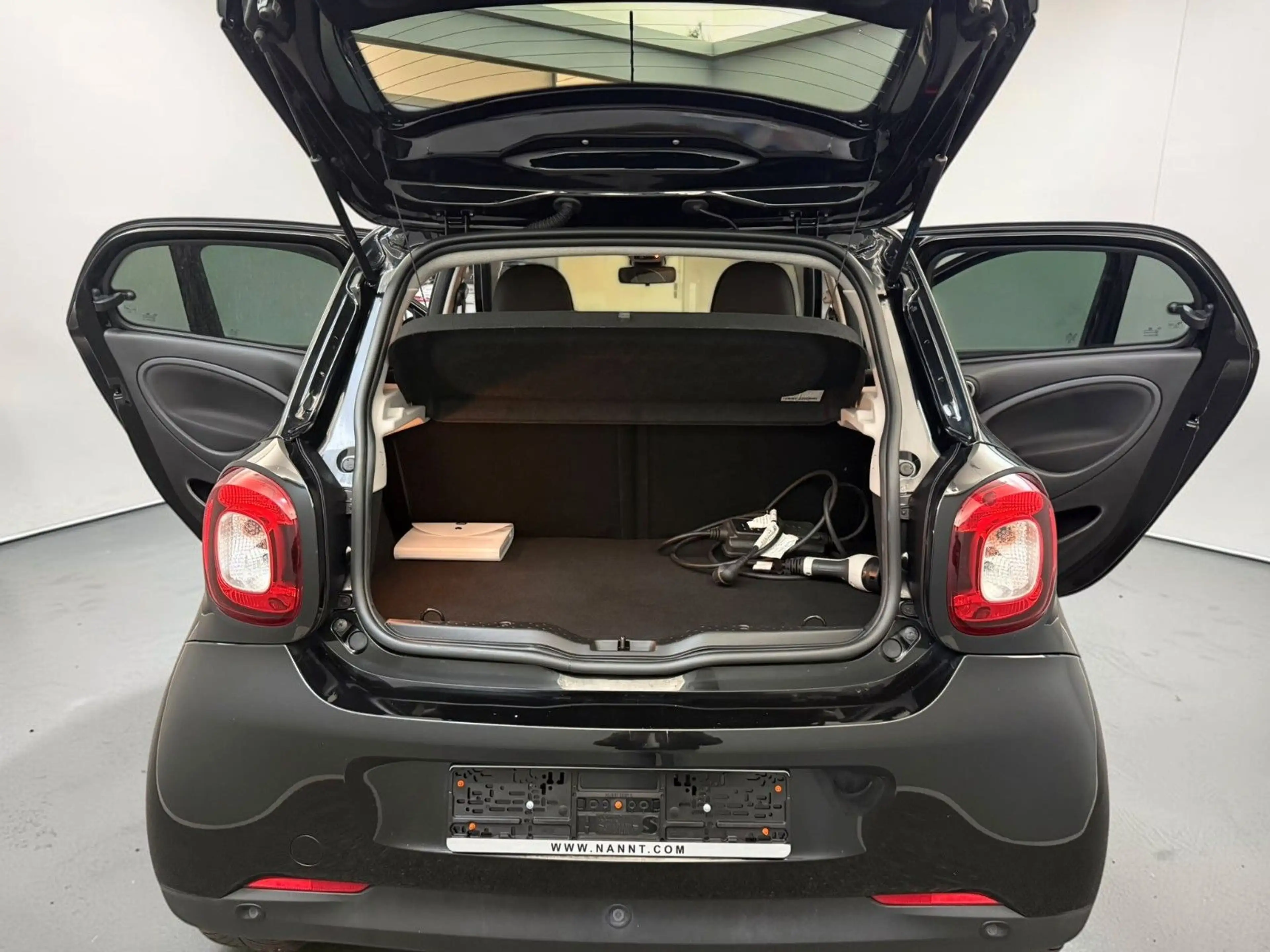 smart forFour EQ Lifestyle Passion 22KW RÜCKKAM*PANO — photo 15