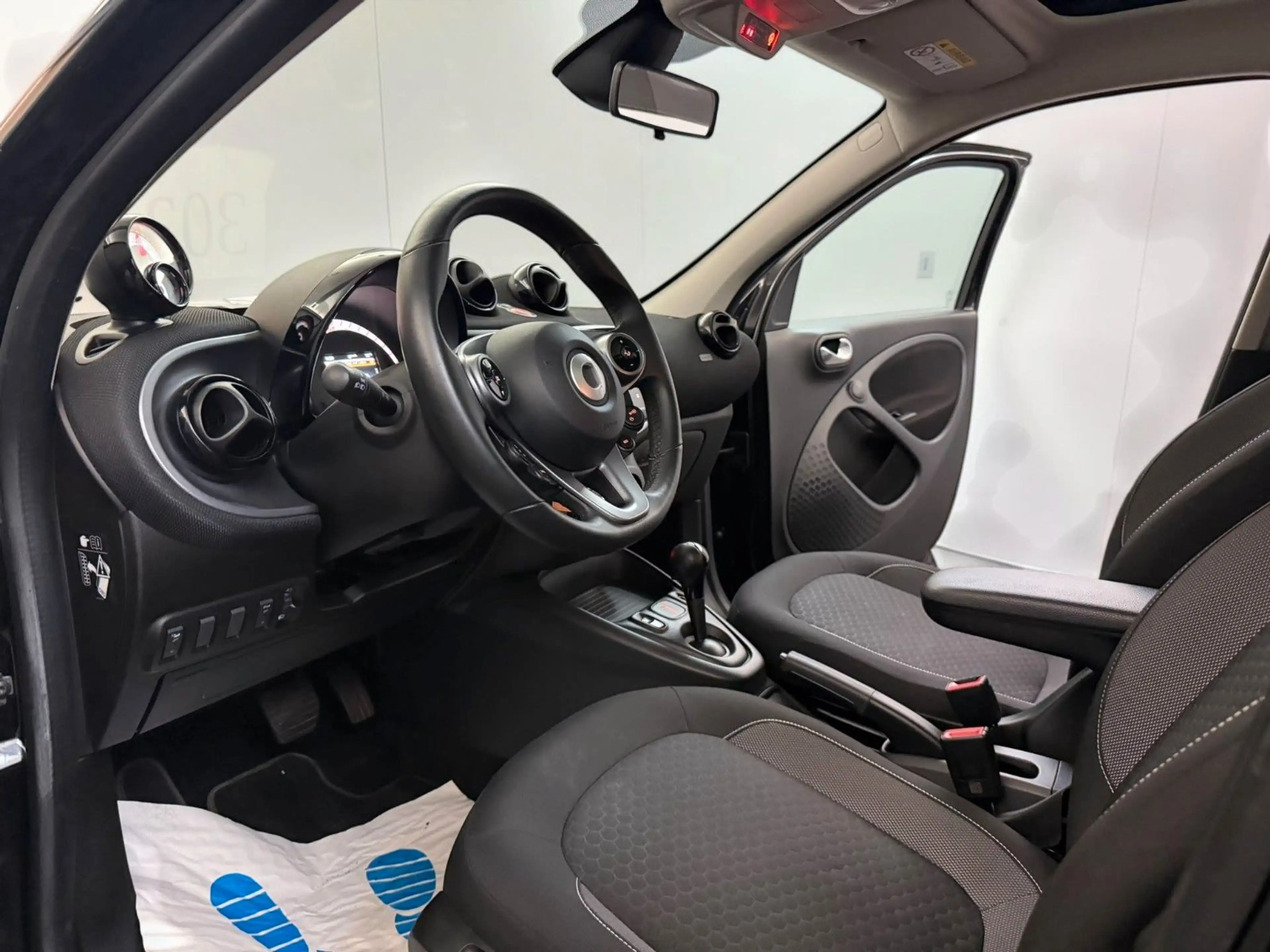 smart forFour EQ Lifestyle Passion 22KW RÜCKKAM*PANO — photo 8