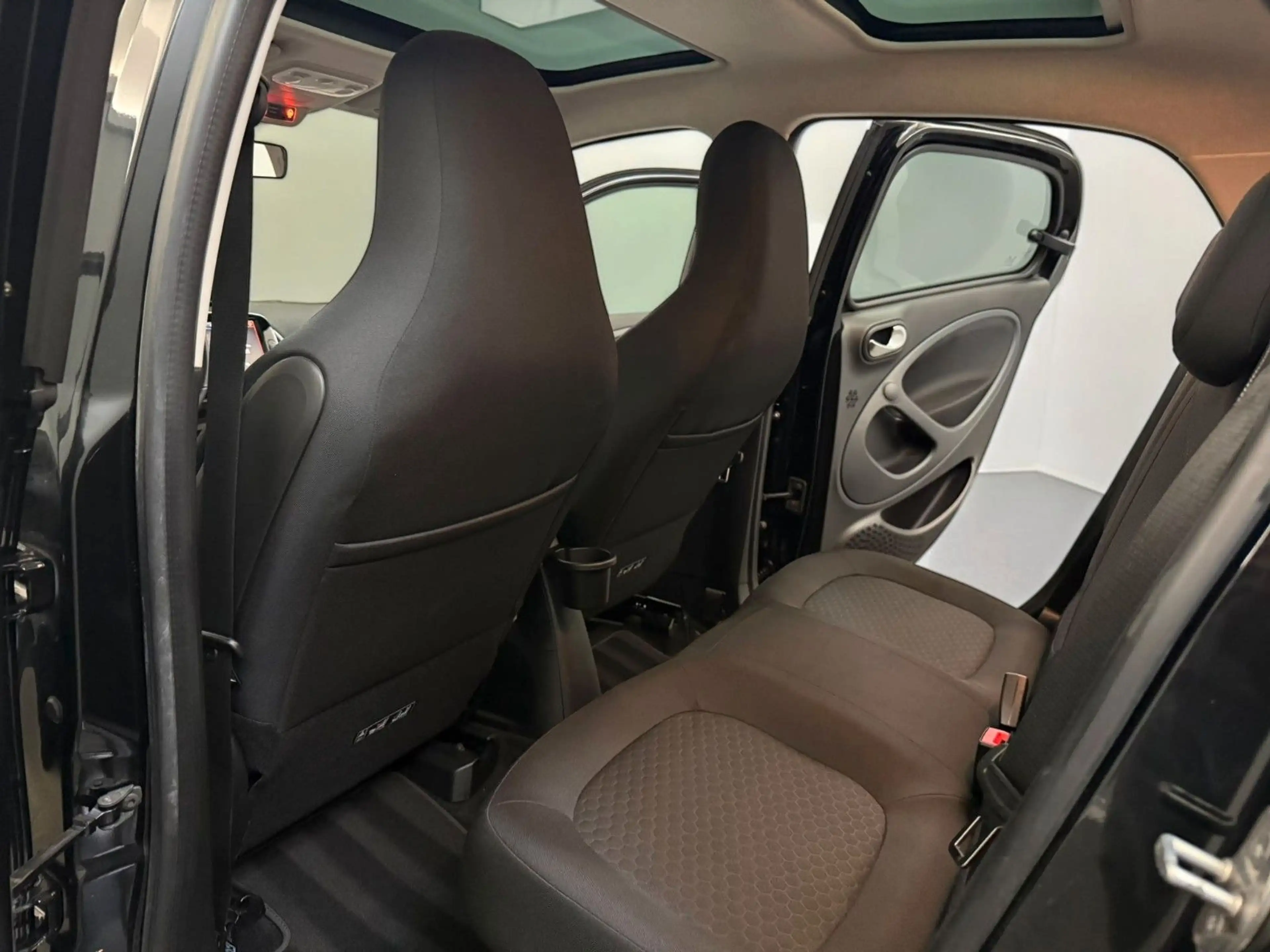 smart forFour EQ Lifestyle Passion 22KW RÜCKKAM*PANO — photo 13