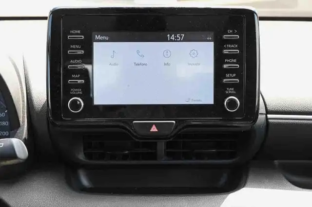 Toyota Yaris view 14