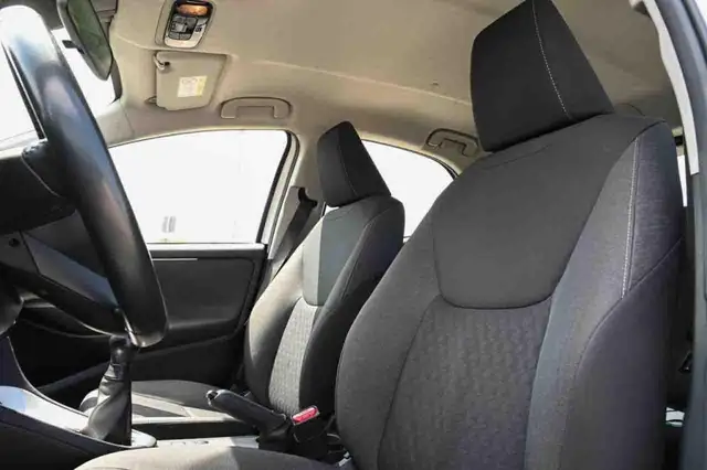 Toyota Yaris view 10